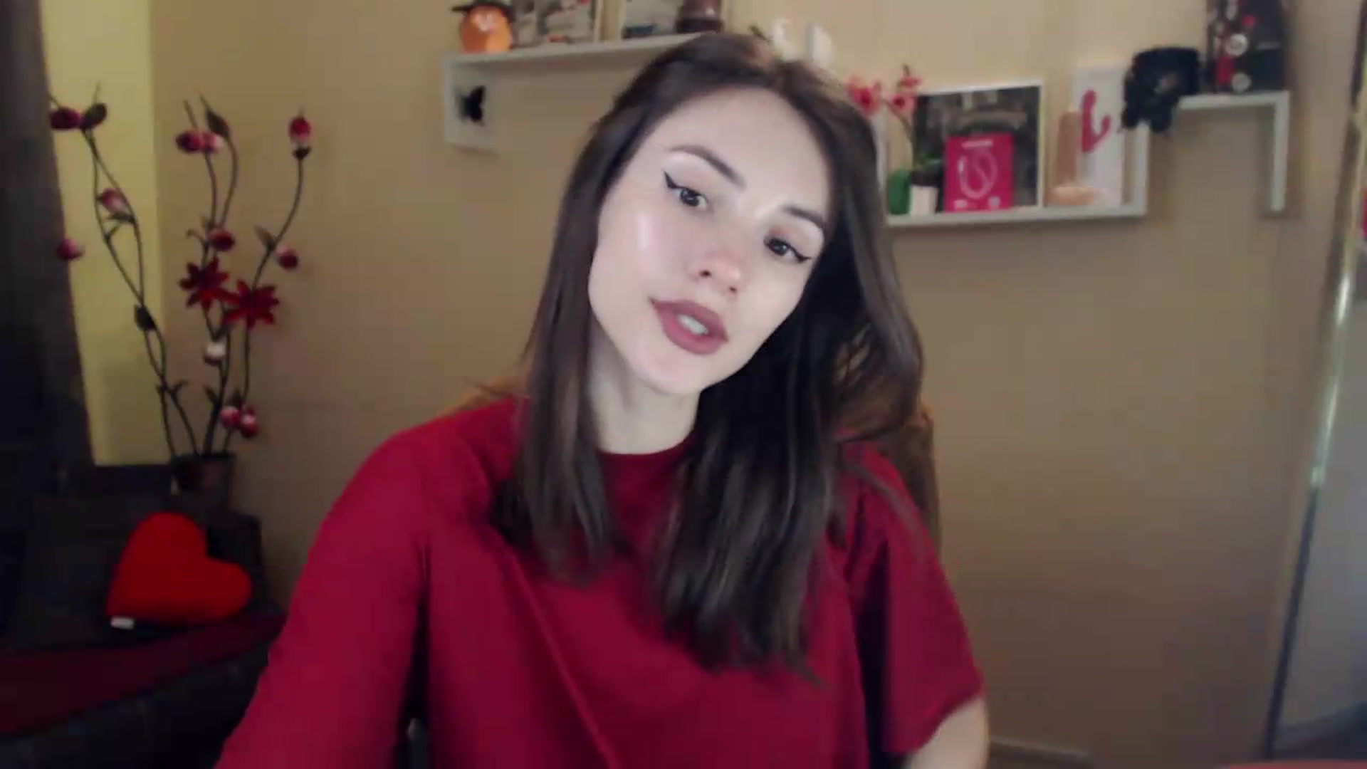 Gallery image thumbnail from MiaRoony's myfreecams stream on, 06/30/2026, 16:30 image 15 of 20