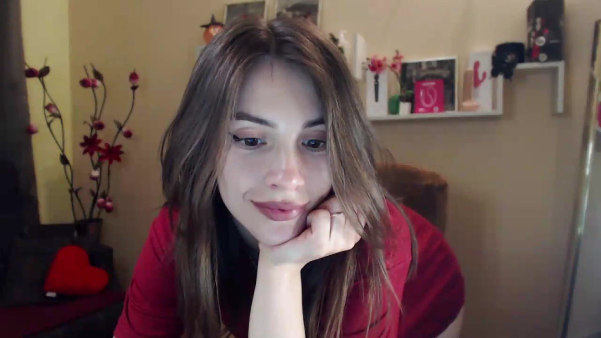 Gallery image thumbnail from MiaRoony's myfreecams stream on, 06/30/2026, 16:30 image 12 of 20