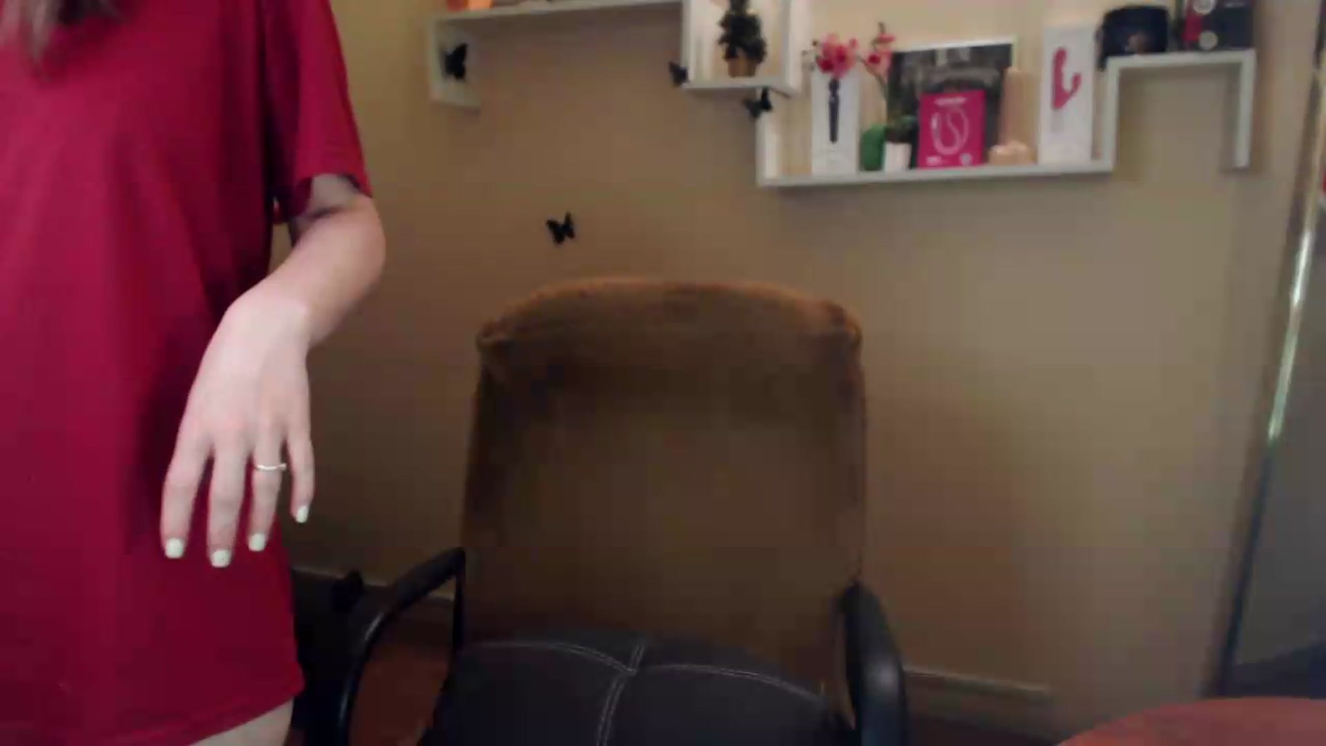 Gallery image thumbnail from MiaRoony's myfreecams stream on, 07/03/2026, 18:01 image 10 of 20