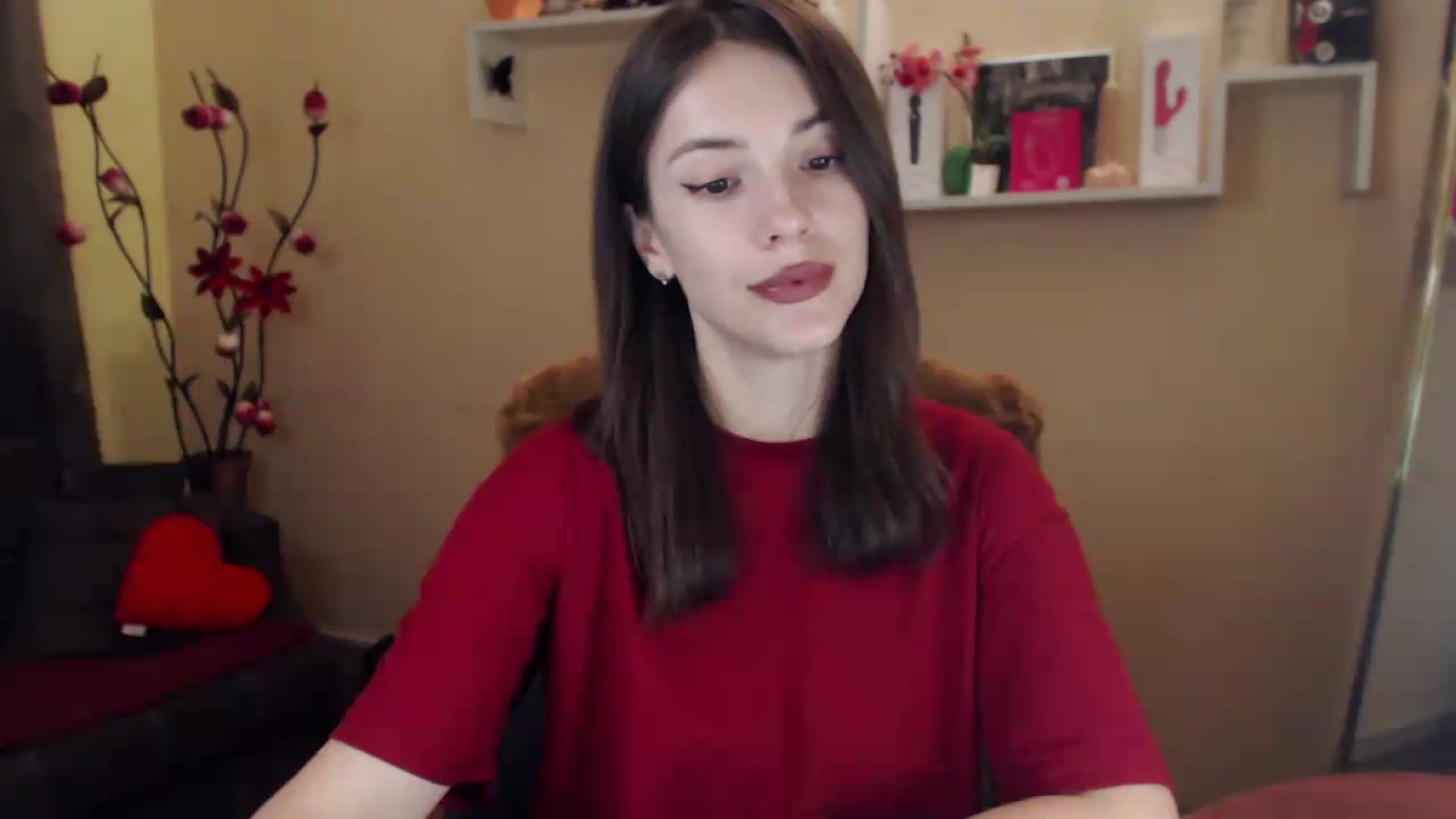 Gallery image thumbnail from MiaRoony's myfreecams stream on, 07/04/2026, 11:38 image 9 of 20