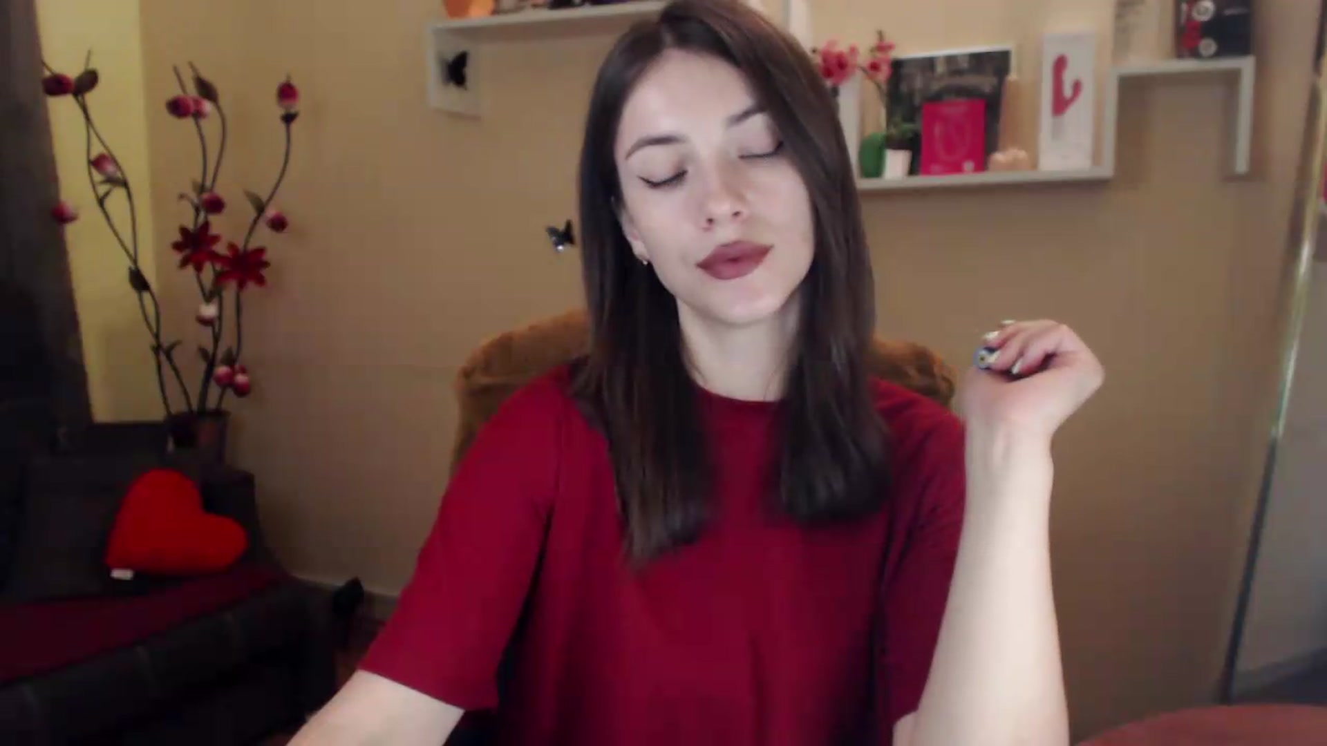 Gallery image thumbnail from MiaRoony's myfreecams stream on, 07/04/2026, 11:38 image 8 of 20