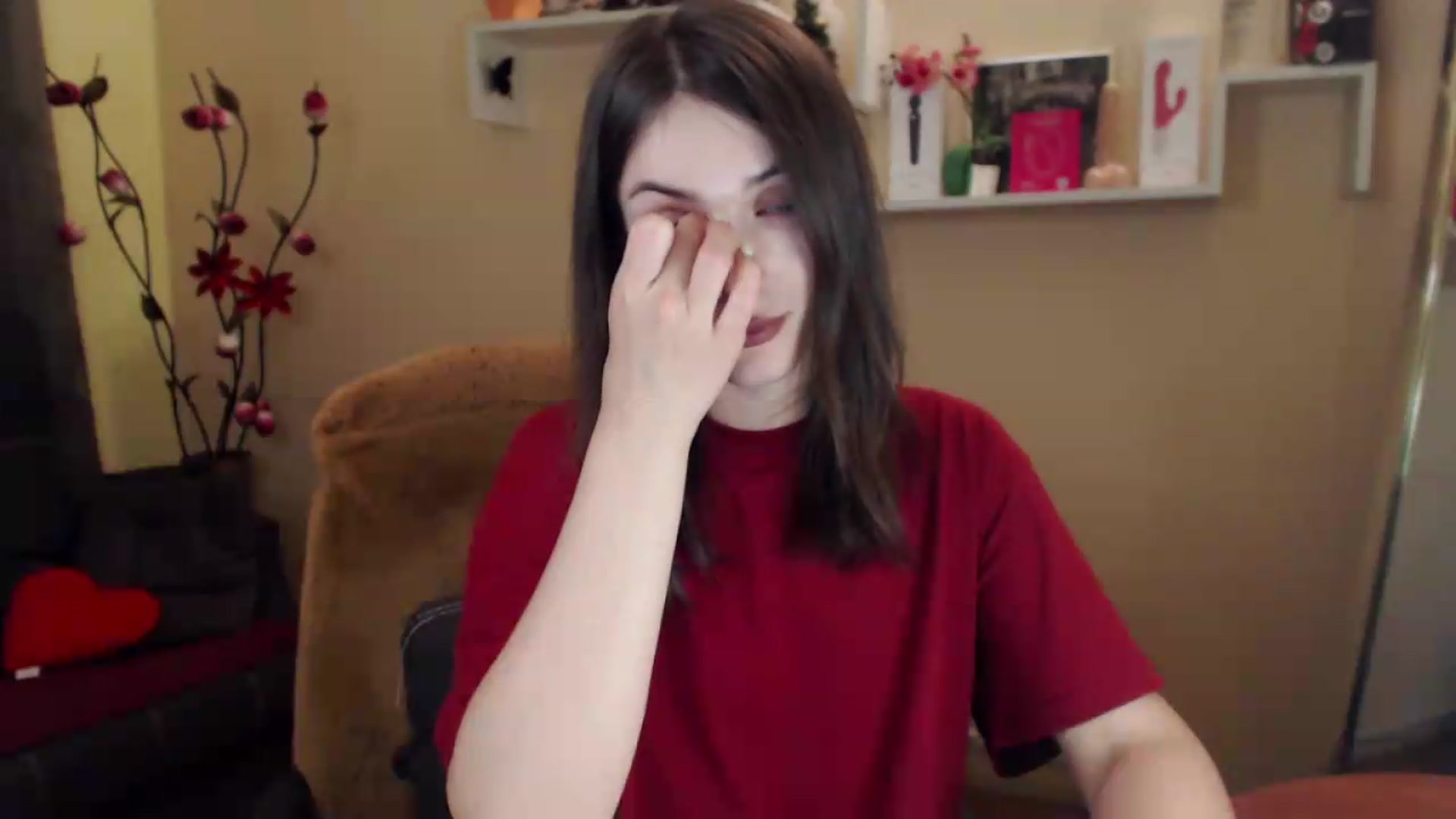 Gallery image thumbnail from MiaRoony's myfreecams stream on, 07/04/2026, 14:05 image 16 of 20