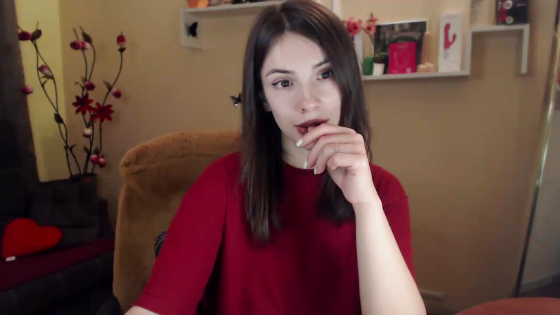 Gallery image thumbnail from MiaRoony's myfreecams stream on, 07/04/2026, 14:05 image 17 of 20
