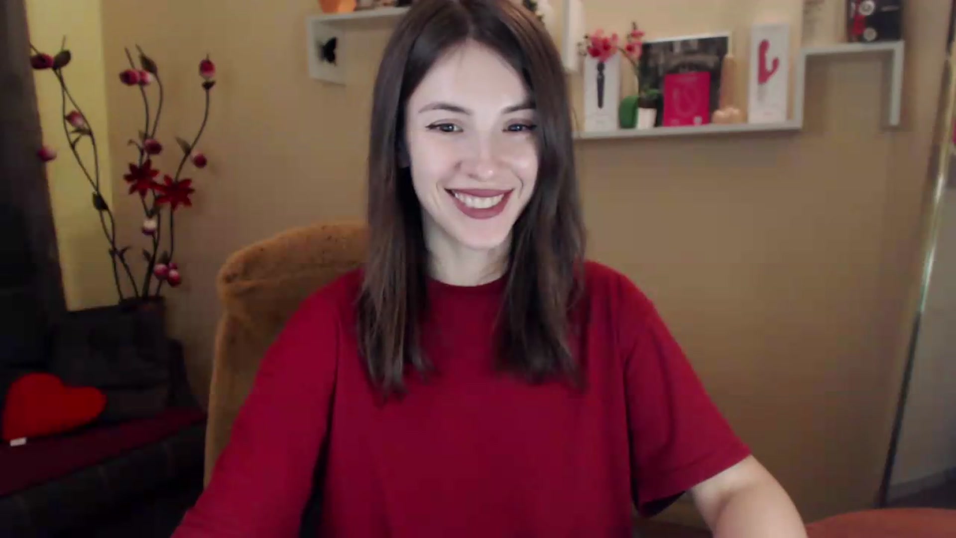 Gallery image thumbnail from MiaRoony's myfreecams stream on, 07/04/2026, 14:05 image 13 of 20