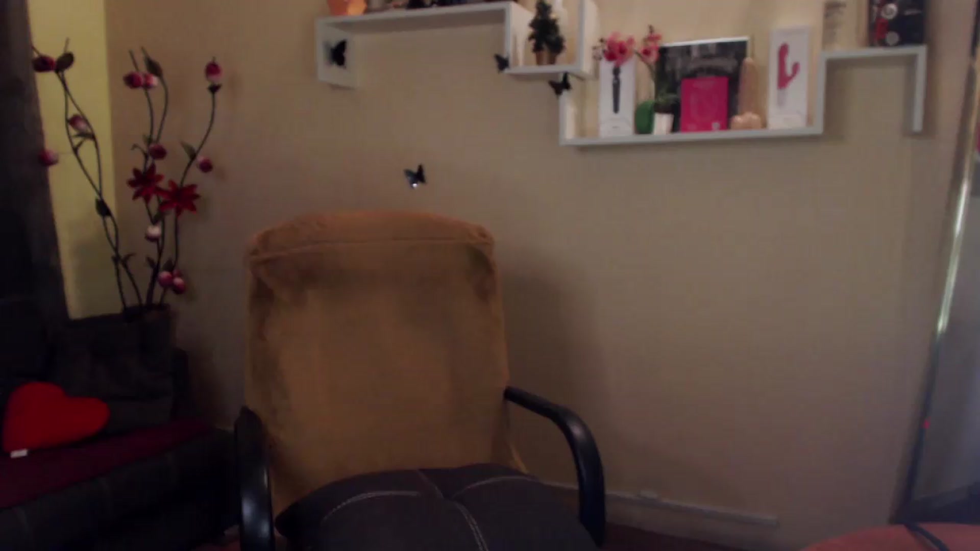 Gallery image thumbnail from MiaRoony's myfreecams stream on, 07/05/2026, 13:57 image 10 of 20