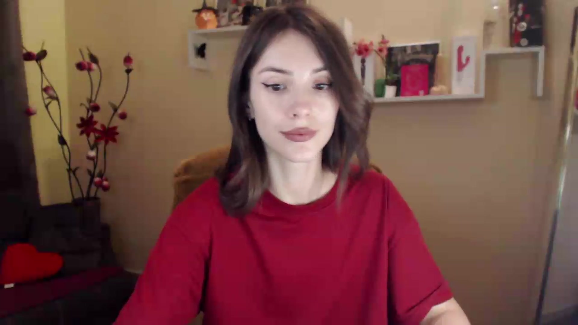 Gallery image thumbnail from MiaRoony's myfreecams stream on, 07/05/2026, 15:56 image 8 of 20