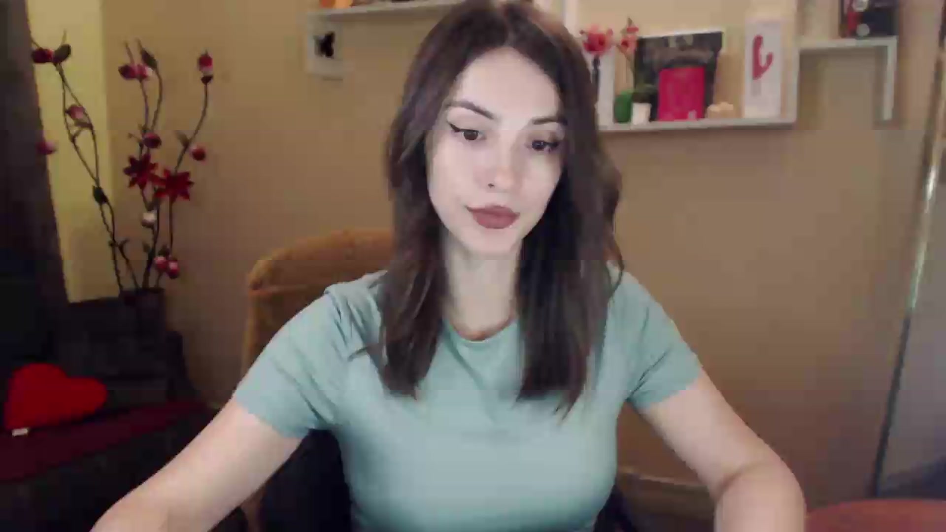 Gallery image thumbnail from MiaRoony's myfreecams stream on, 07/05/2026, 18:12 image 1 of 20