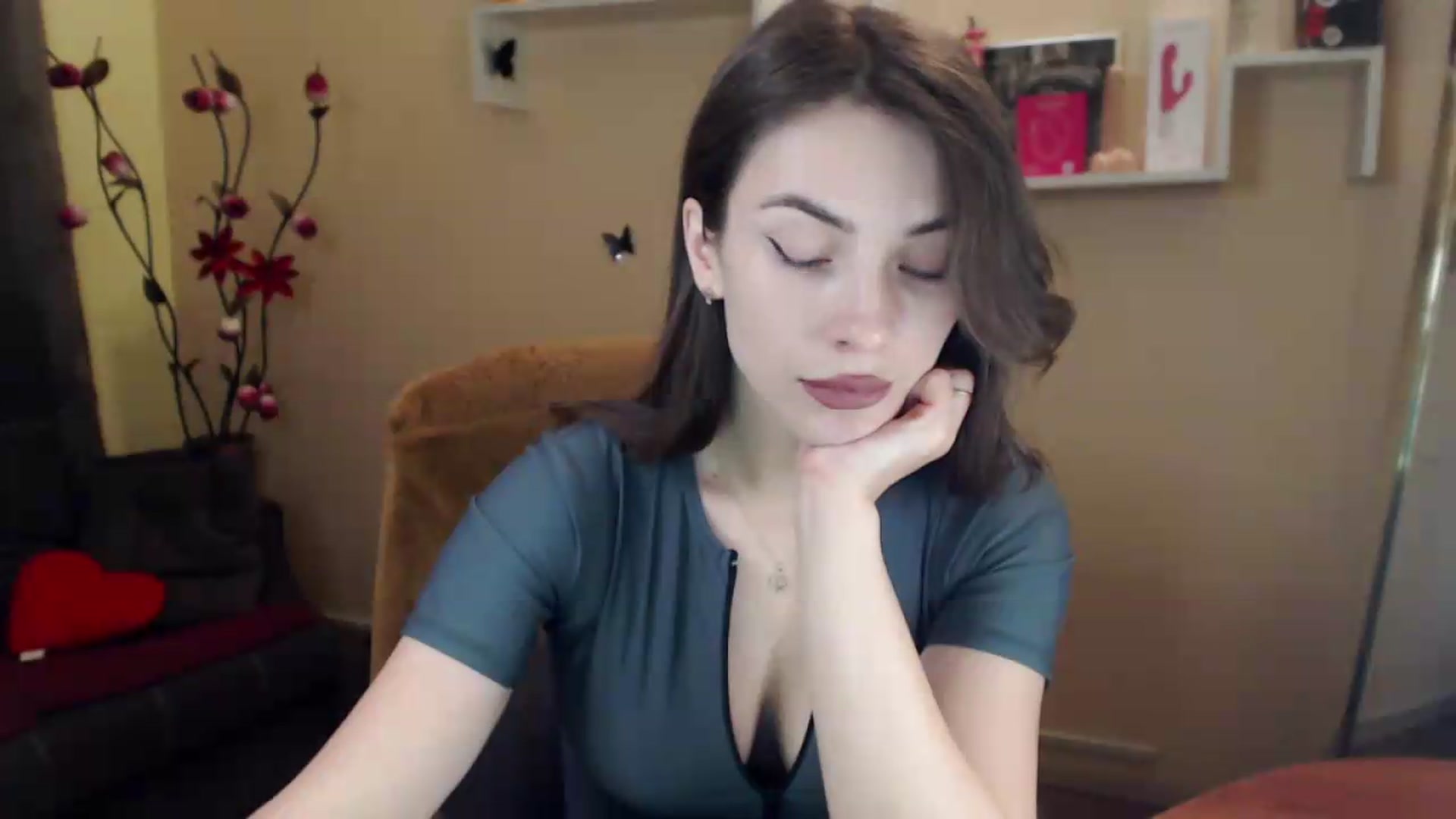 Gallery image thumbnail from MiaRoony's myfreecams stream on, 07/06/2026, 13:56 image 4 of 20