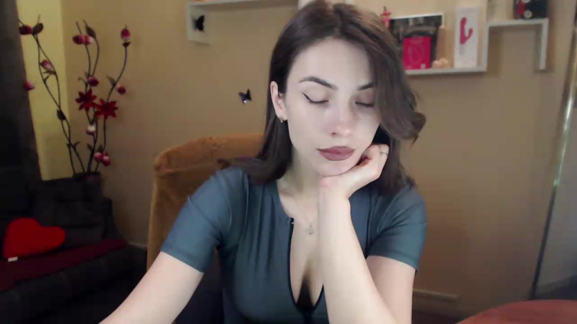 Gallery image thumbnail from MiaRoony's myfreecams stream on, 07/06/2026, 13:56 image 3 of 20