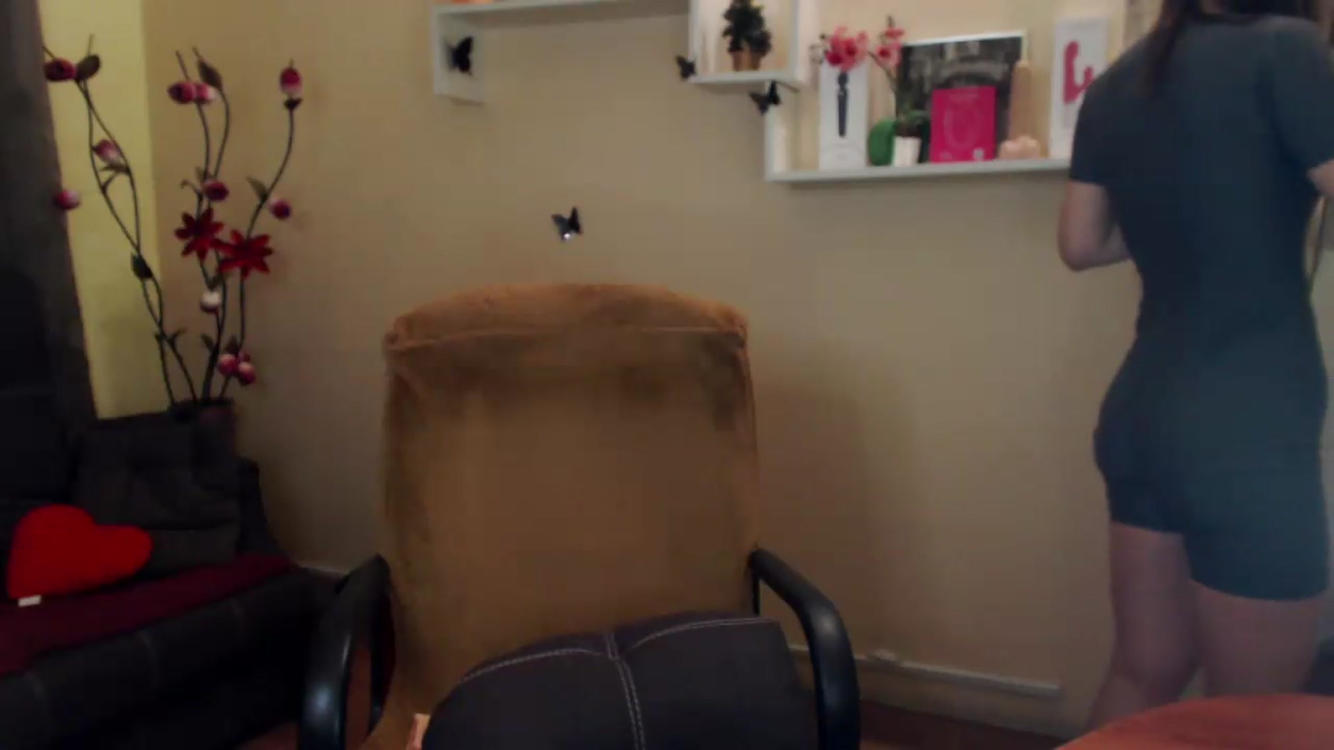 Gallery image thumbnail from MiaRoony's myfreecams stream on, 07/06/2026, 13:56 image 19 of 20