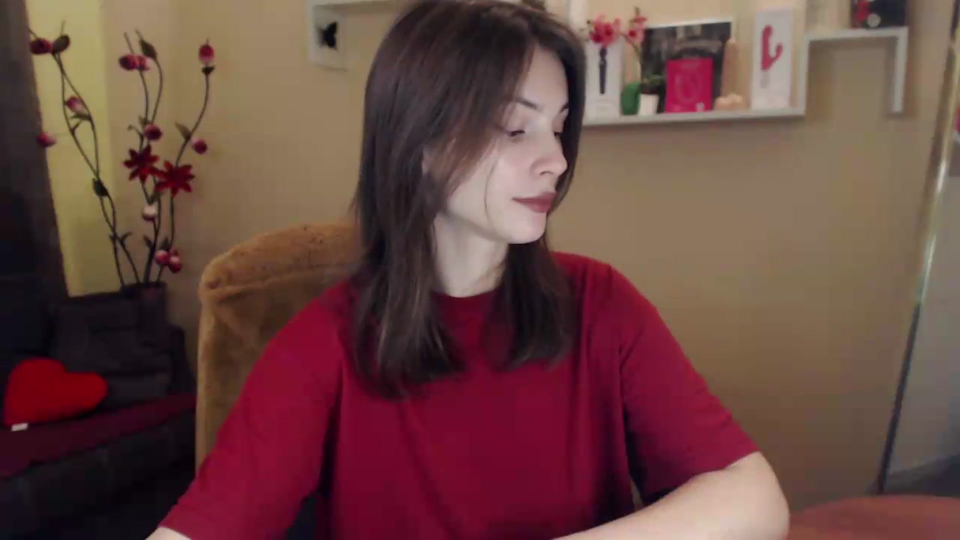 Gallery image thumbnail from MiaRoony's myfreecams stream on, 07/07/2026, 12:13 image 14 of 20