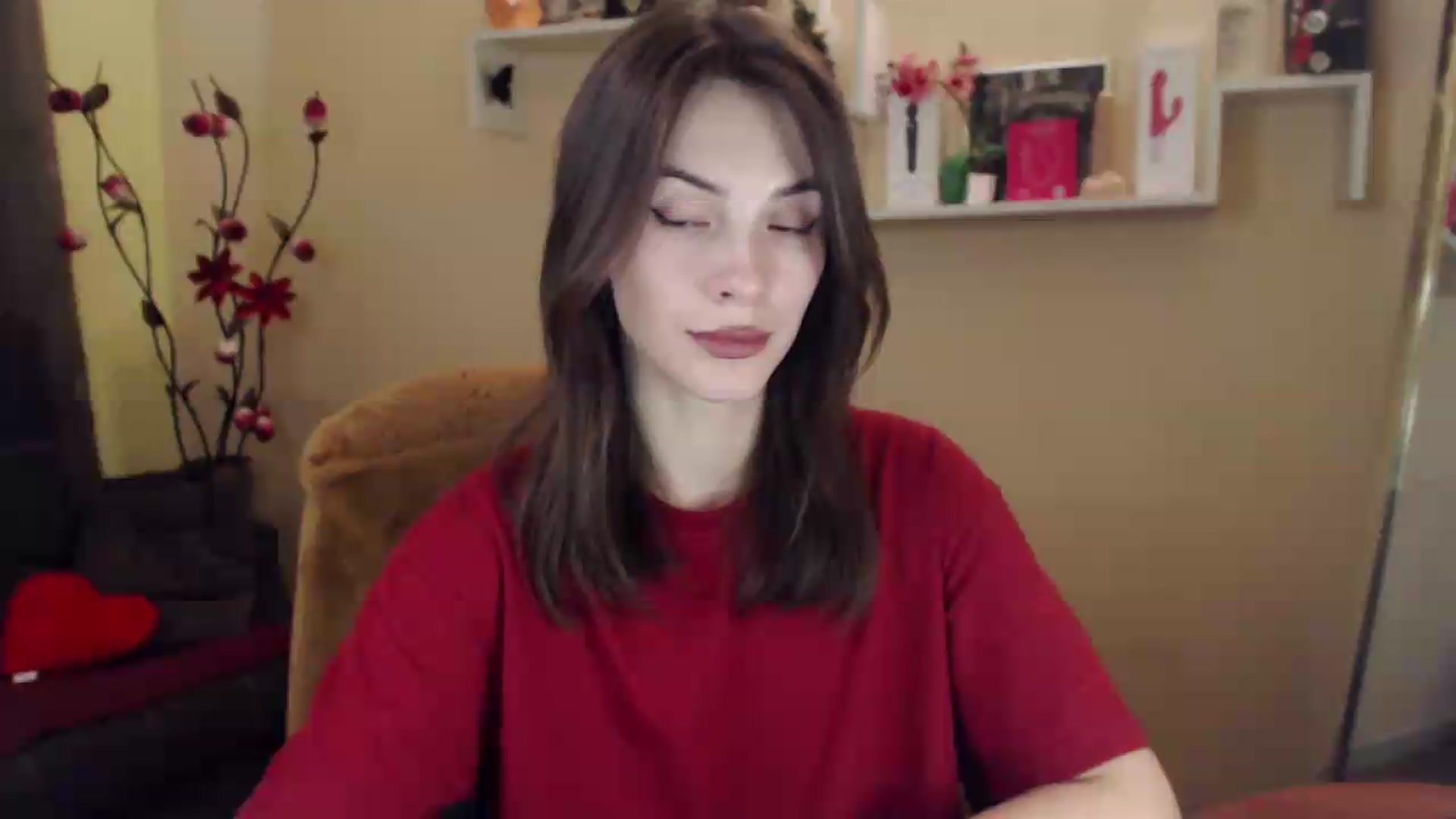 Gallery image thumbnail from MiaRoony's myfreecams stream on, 07/07/2026, 12:48 image 8 of 20