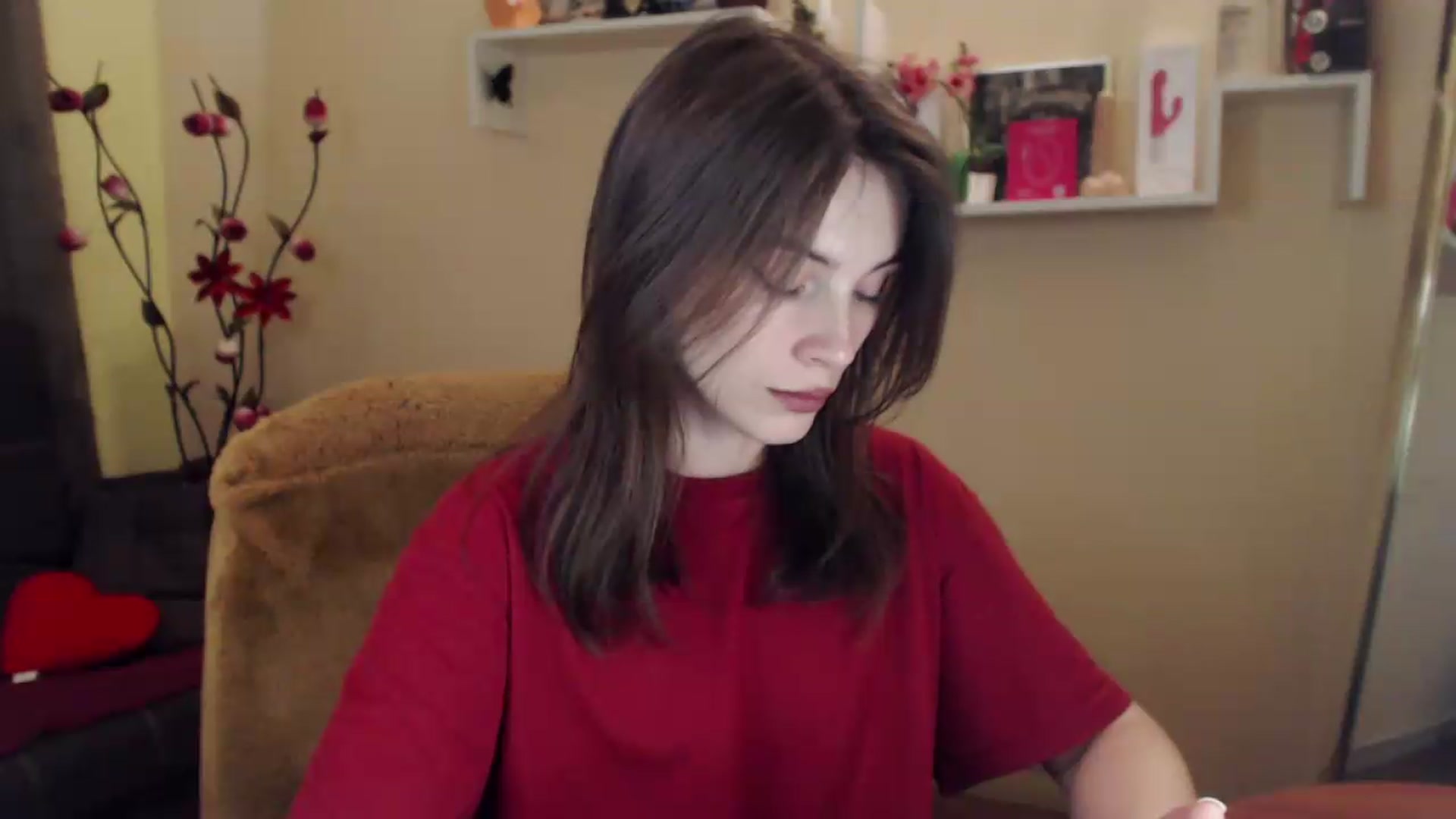 Gallery image thumbnail from MiaRoony's myfreecams stream on, 07/07/2026, 12:48 image 18 of 20
