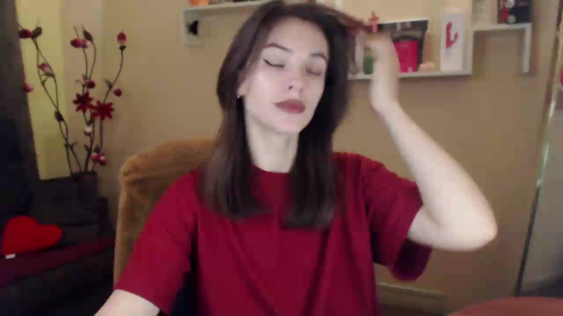 Gallery image thumbnail from MiaRoony's myfreecams stream on, 07/07/2026, 13:33 image 12 of 20