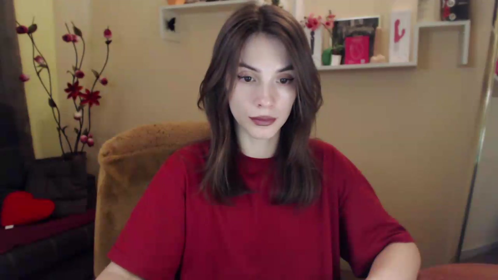 Gallery image thumbnail from MiaRoony's myfreecams stream on, 07/07/2026, 13:33 image 17 of 20