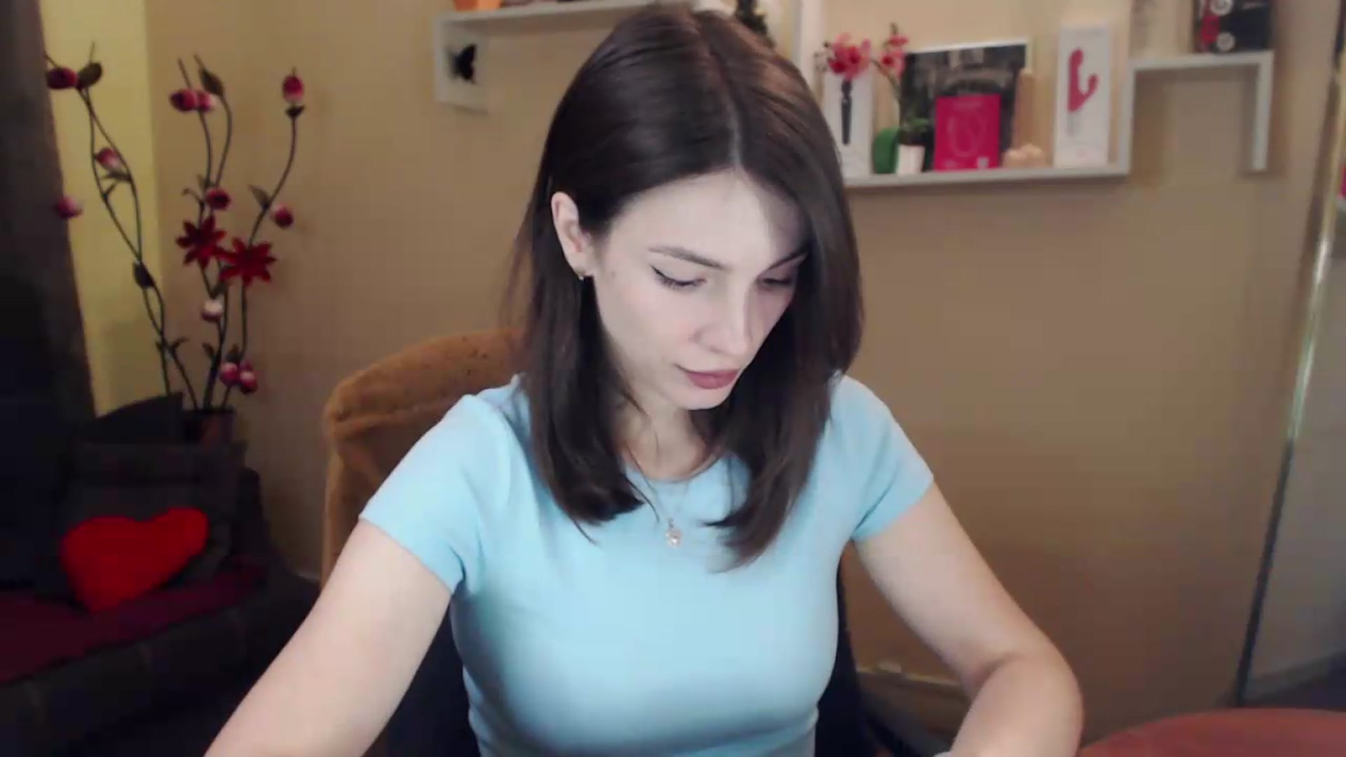 Gallery image thumbnail from MiaRoony's myfreecams stream on, 07/08/2026, 09:16 image 8 of 20