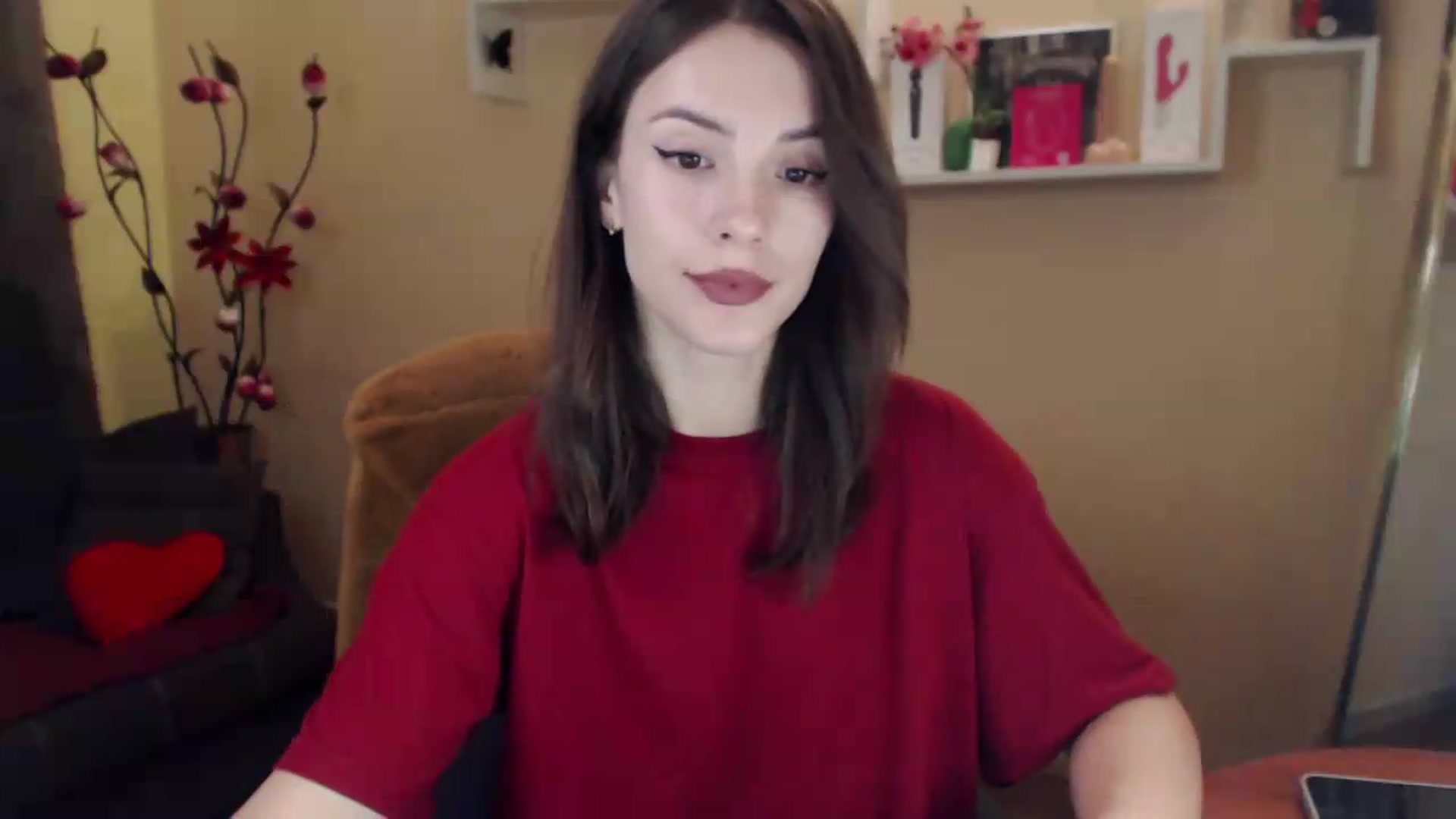 Gallery image thumbnail from MiaRoony's myfreecams stream on, 07/08/2026, 10:51 image 6 of 20