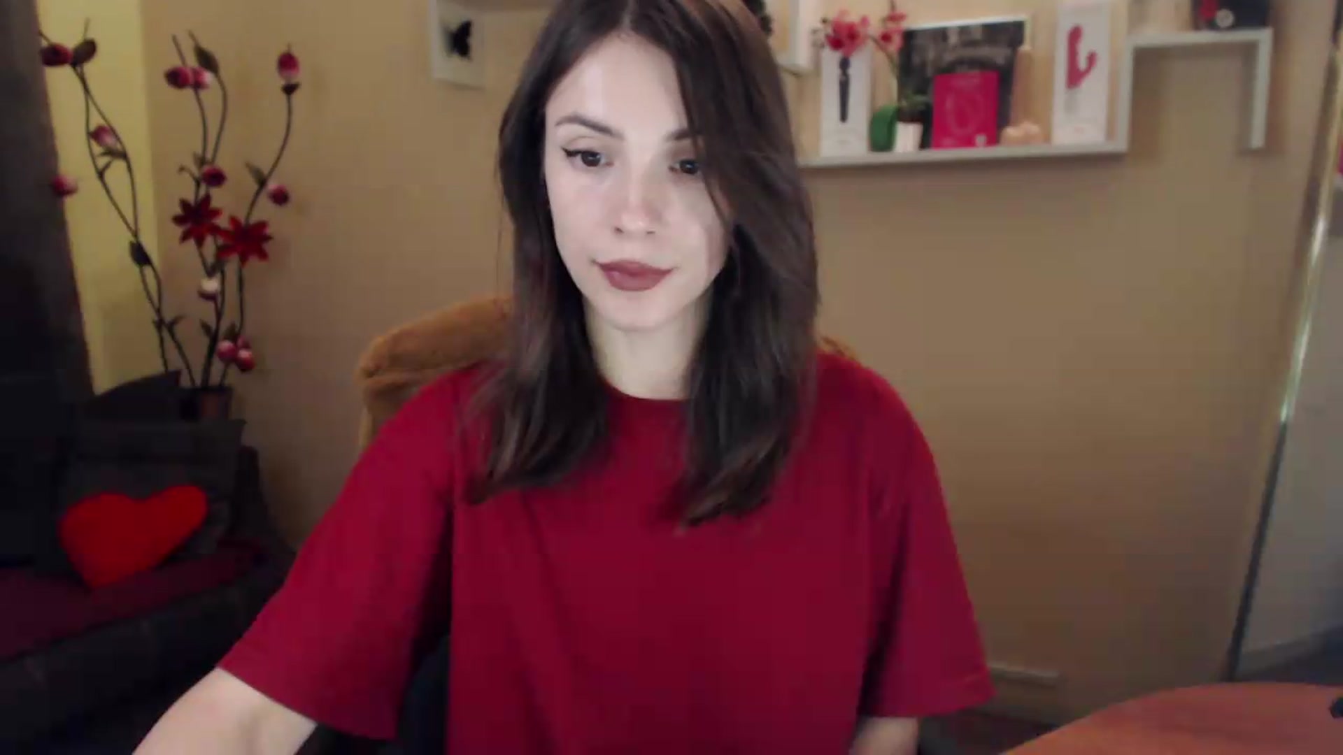 Gallery image thumbnail from MiaRoony's myfreecams stream on, 07/08/2026, 10:51 image 16 of 20