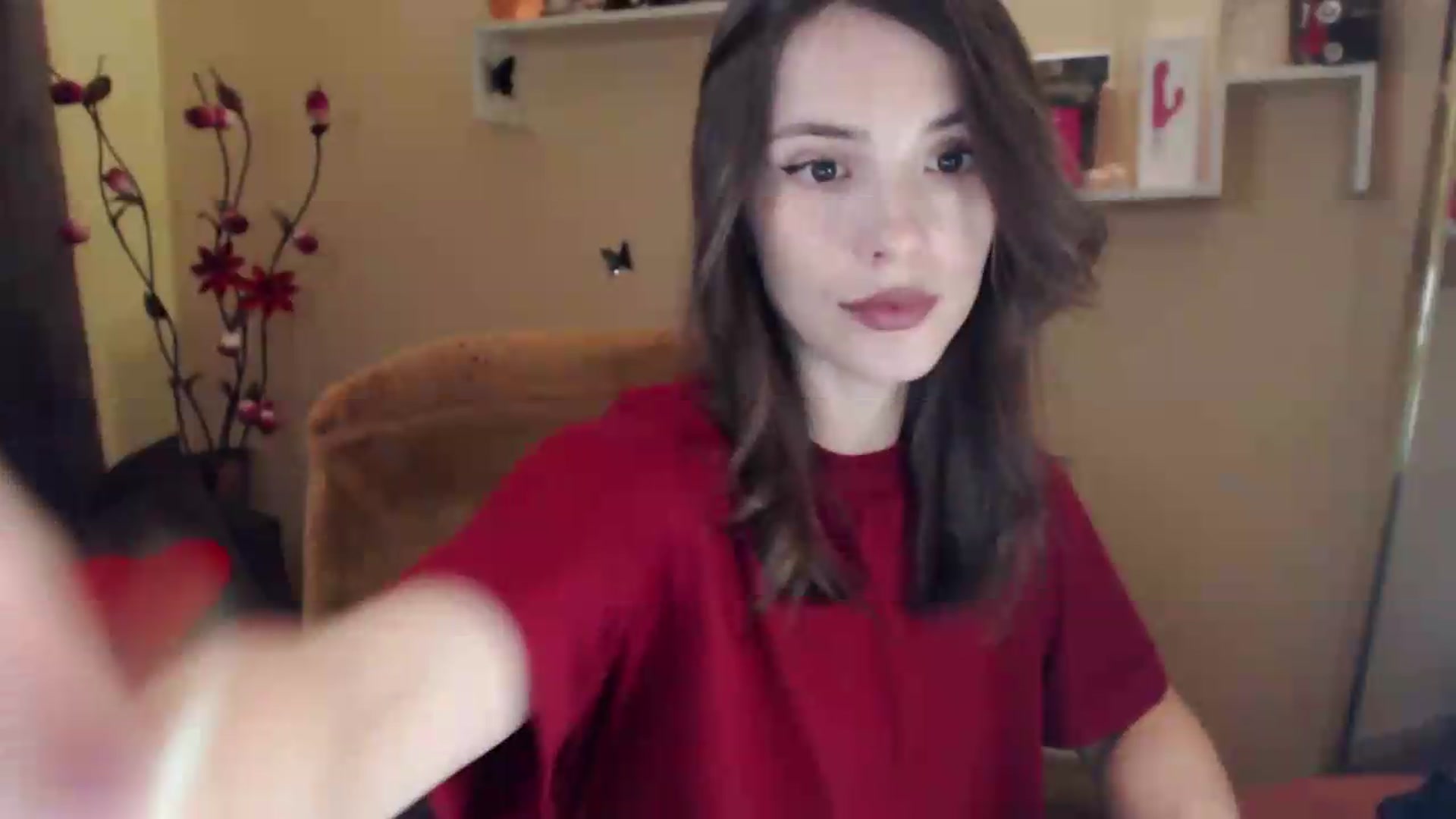 Gallery image thumbnail from MiaRoony's myfreecams stream on, 07/10/2026, 12:10 image 6 of 20