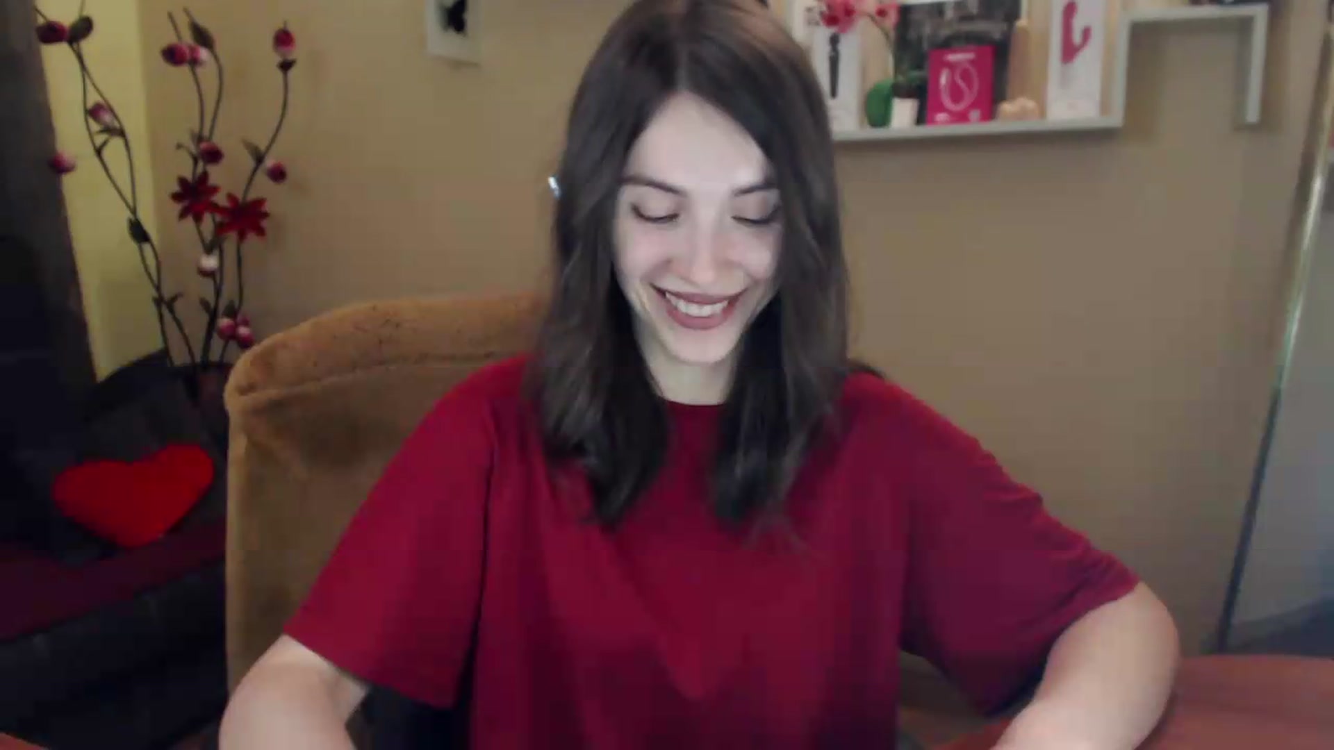 Gallery image thumbnail from MiaRoony's myfreecams stream on, 07/11/2026, 17:13 image 17 of 20