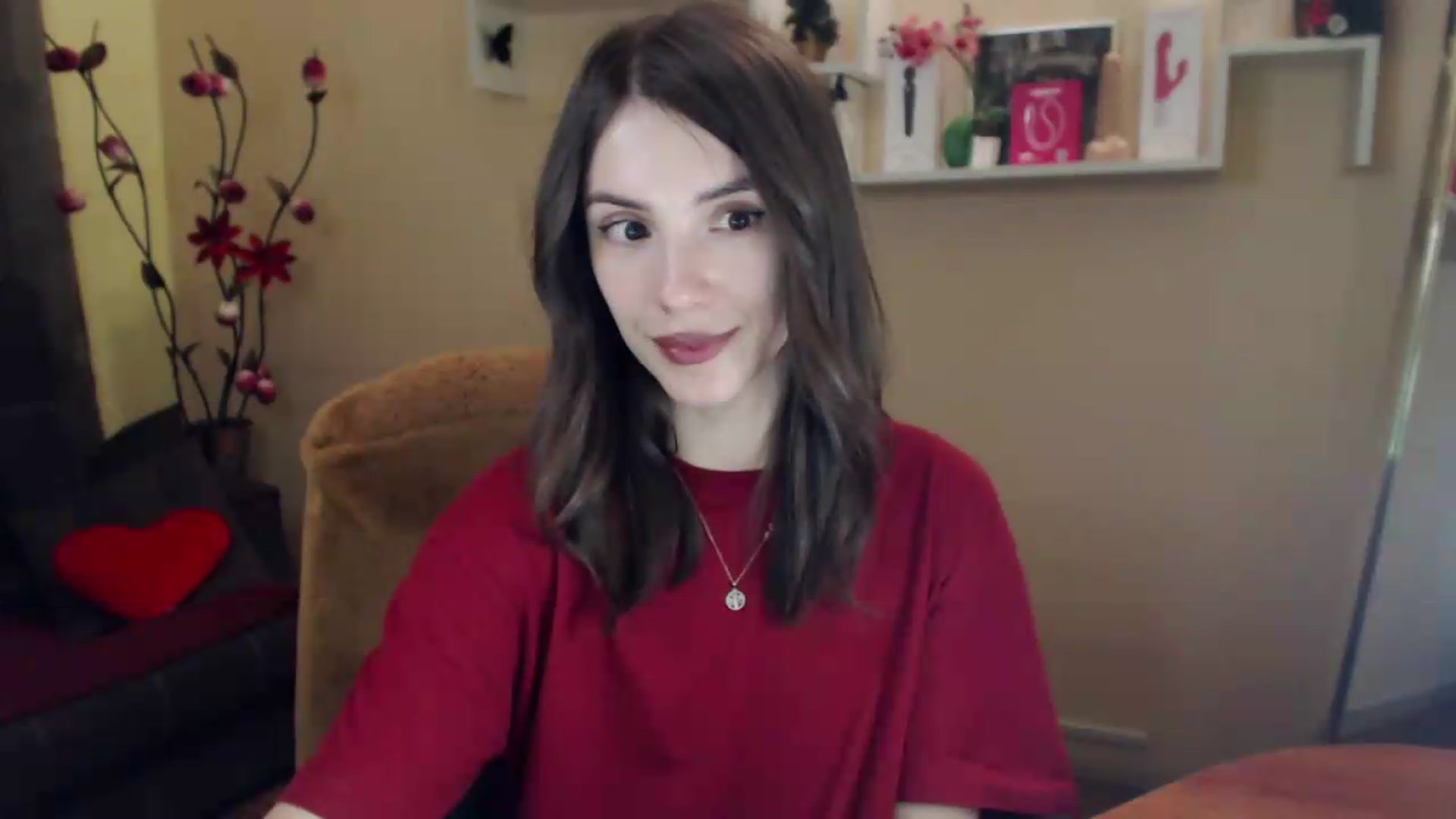 Gallery image thumbnail from MiaRoony's myfreecams stream on, 07/11/2026, 18:32 image 8 of 20