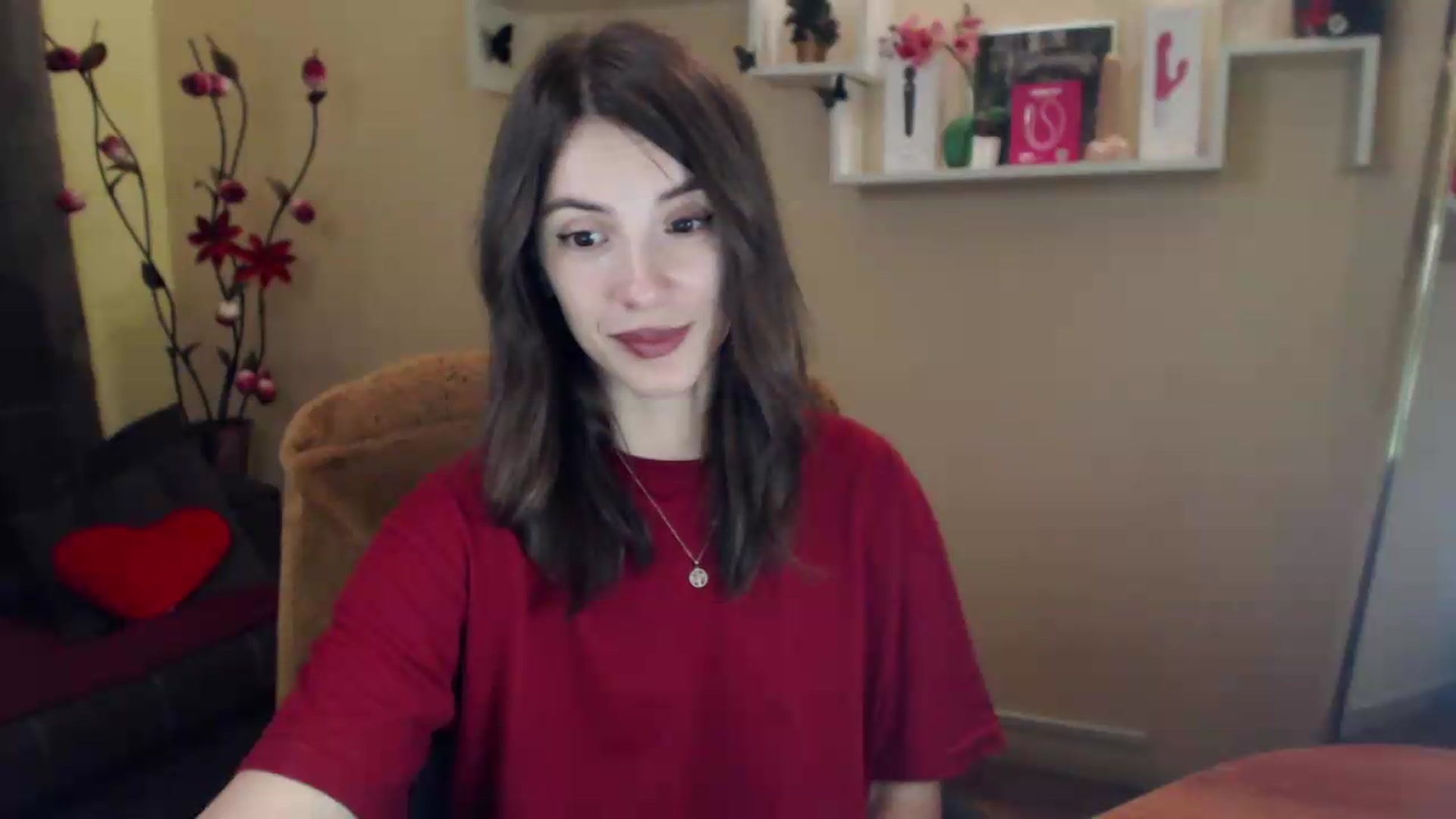 Gallery image thumbnail from MiaRoony's myfreecams stream on, 07/11/2026, 18:32 image 18 of 20