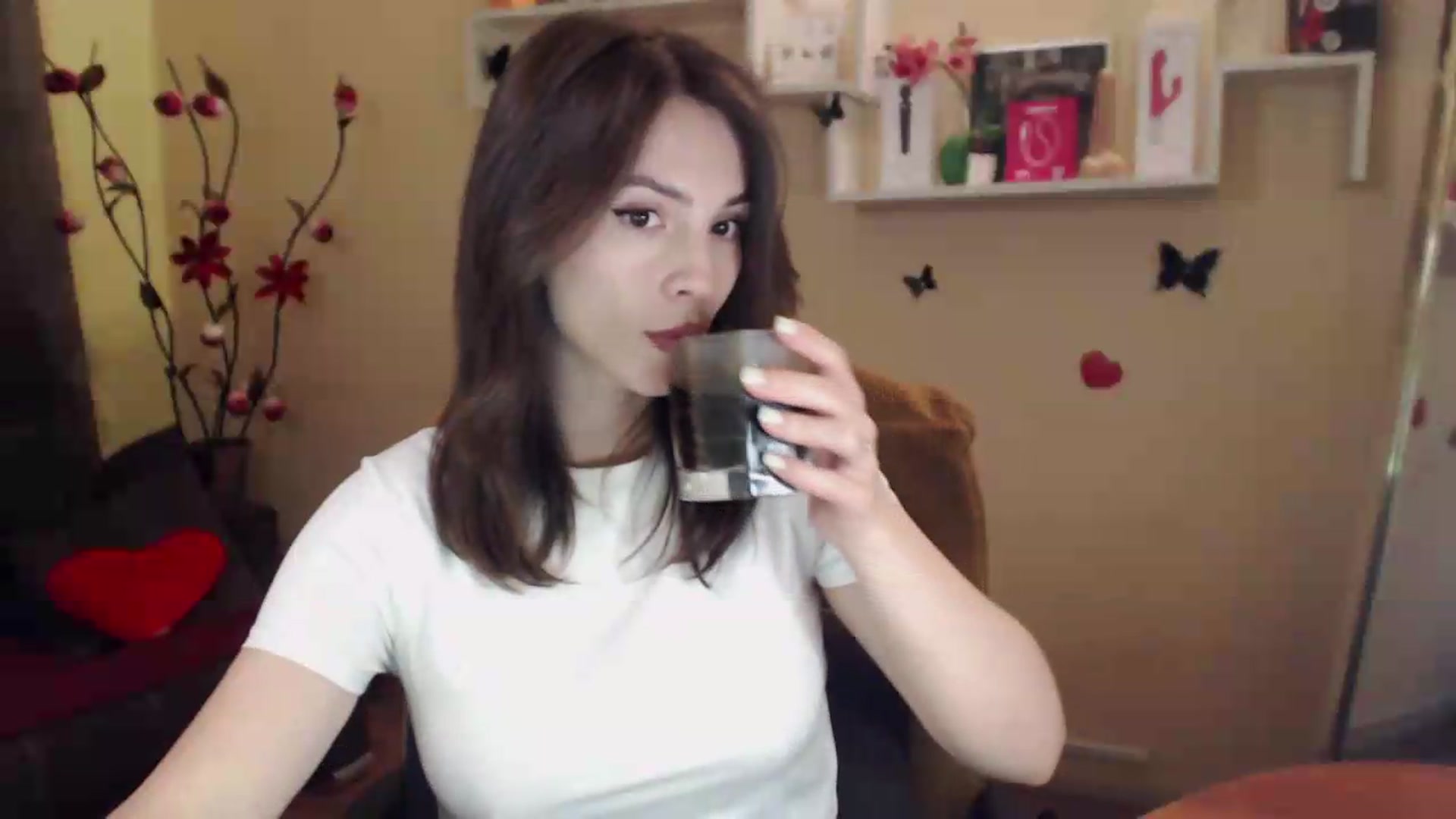 Gallery image thumbnail from MiaRoony's myfreecams stream on, 07/14/2026, 09:55 image 6 of 20