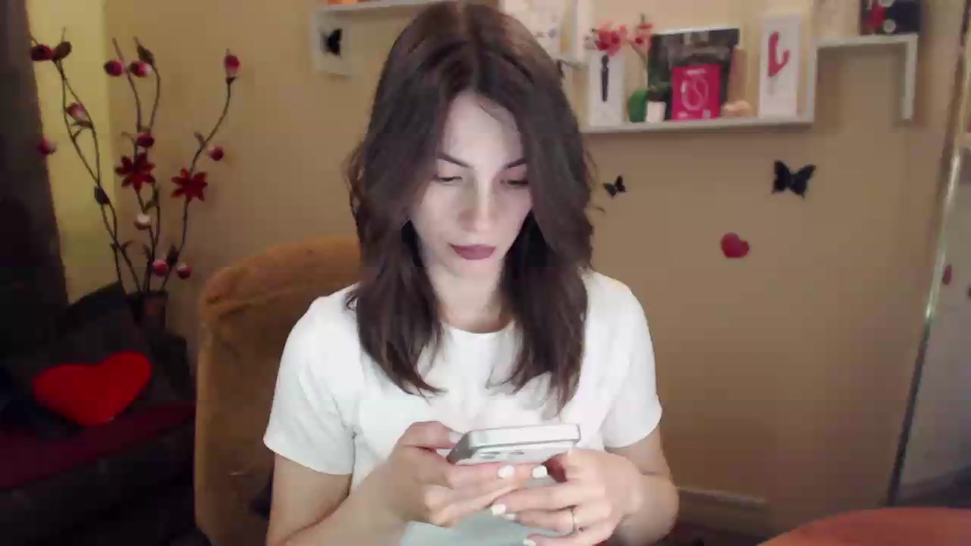Gallery image thumbnail from MiaRoony's myfreecams stream on, 07/14/2026, 09:55 image 1 of 20