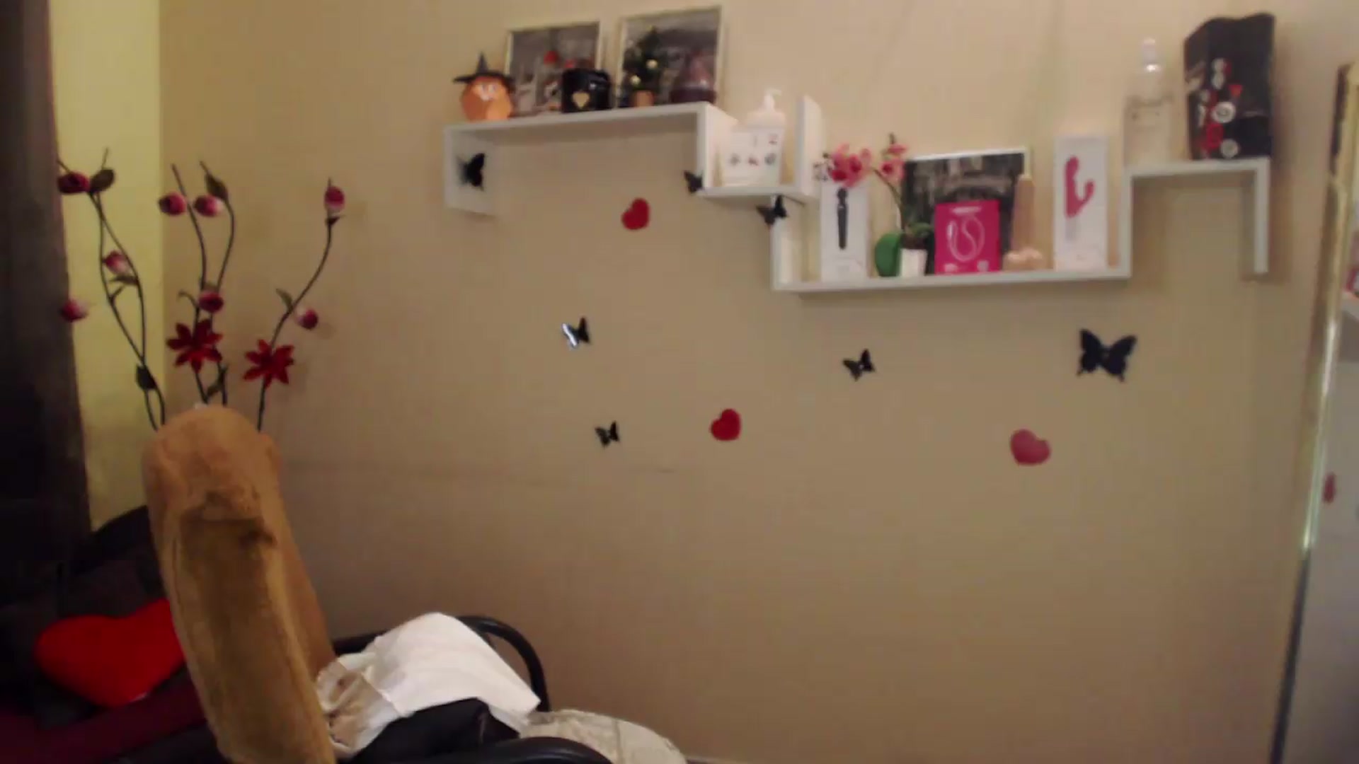 Gallery image thumbnail from MiaRoony's myfreecams stream on, 07/14/2026, 09:55 image 15 of 20