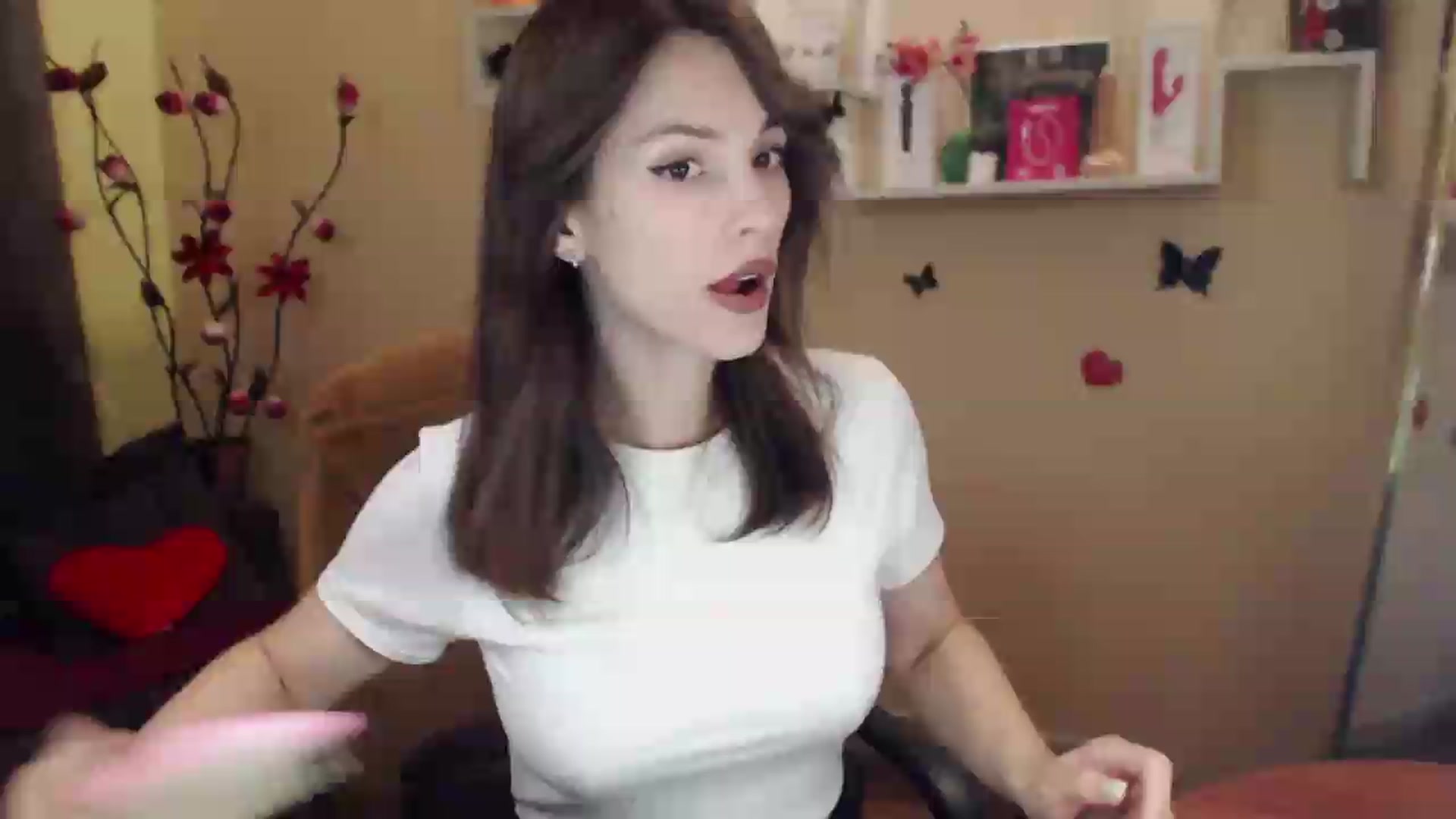 Gallery image thumbnail from MiaRoony's myfreecams stream on, 07/14/2026, 09:55 image 17 of 20