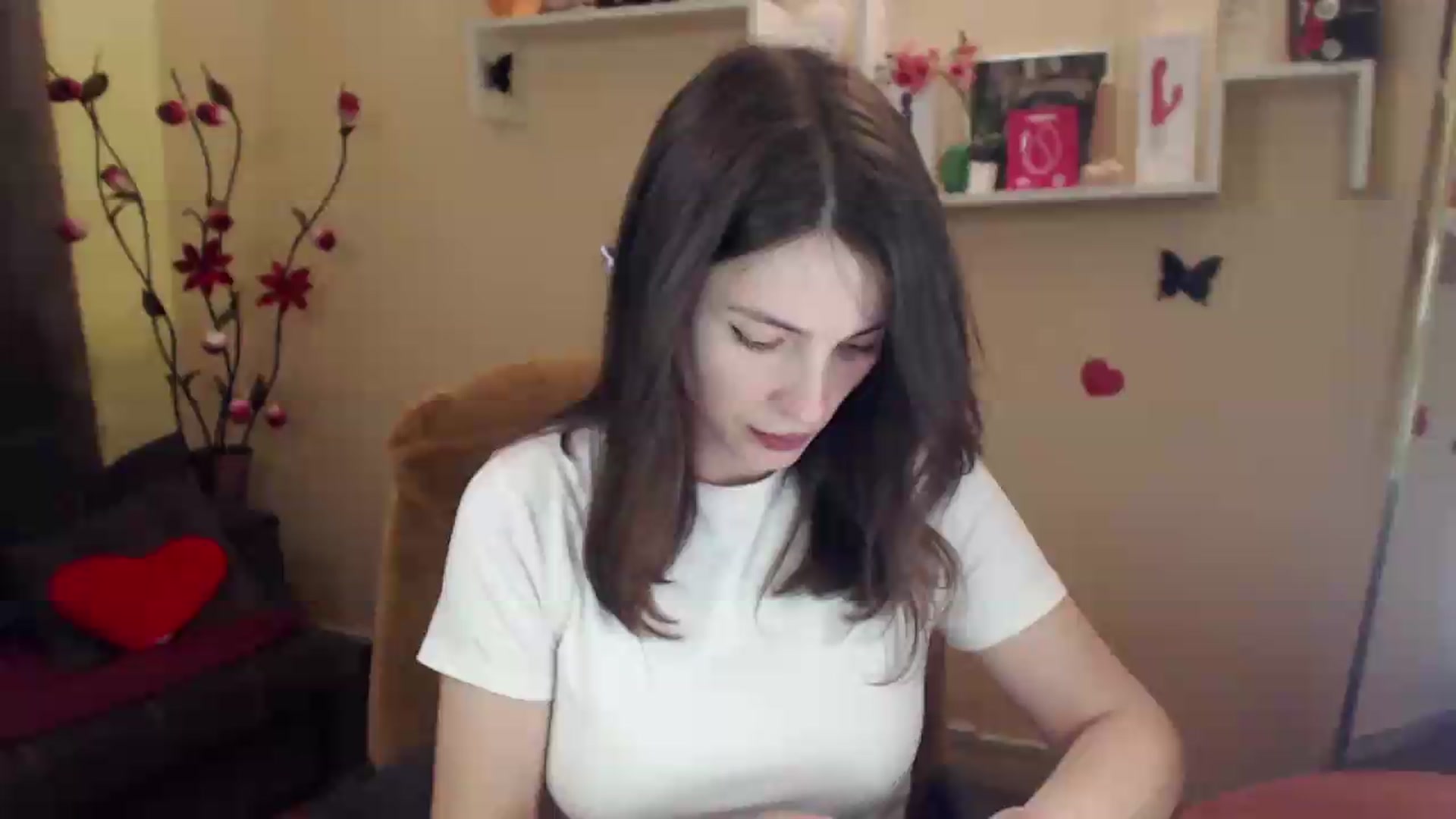 Gallery image thumbnail from MiaRoony's myfreecams stream on, 07/14/2026, 12:54 image 2 of 20