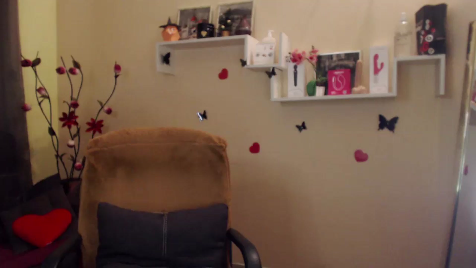 Gallery image thumbnail from MiaRoony's myfreecams stream on, 07/16/2026, 09:28 image 19 of 20