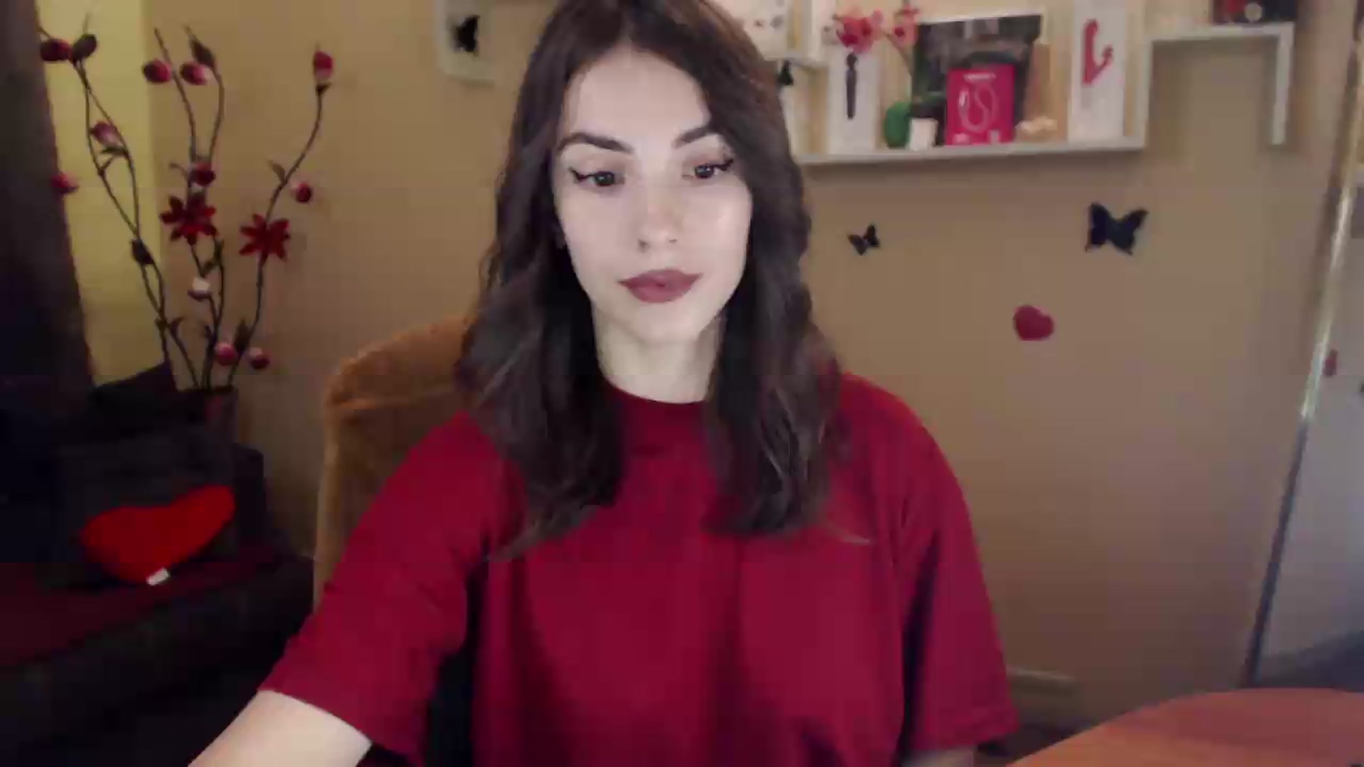 Gallery image thumbnail from MiaRoony's myfreecams stream on, 07/17/2026, 10:26 image 1 of 20