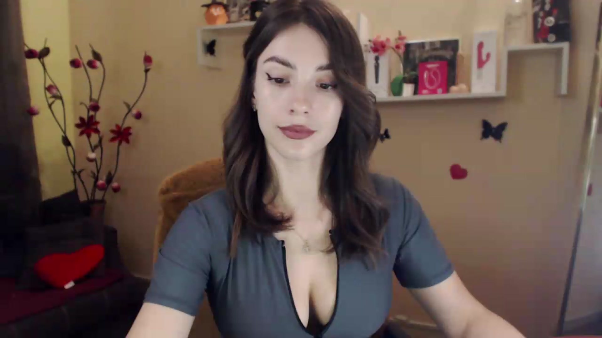 Gallery image thumbnail from MiaRoony's myfreecams stream on, 07/19/2026, 11:07 image 13 of 20