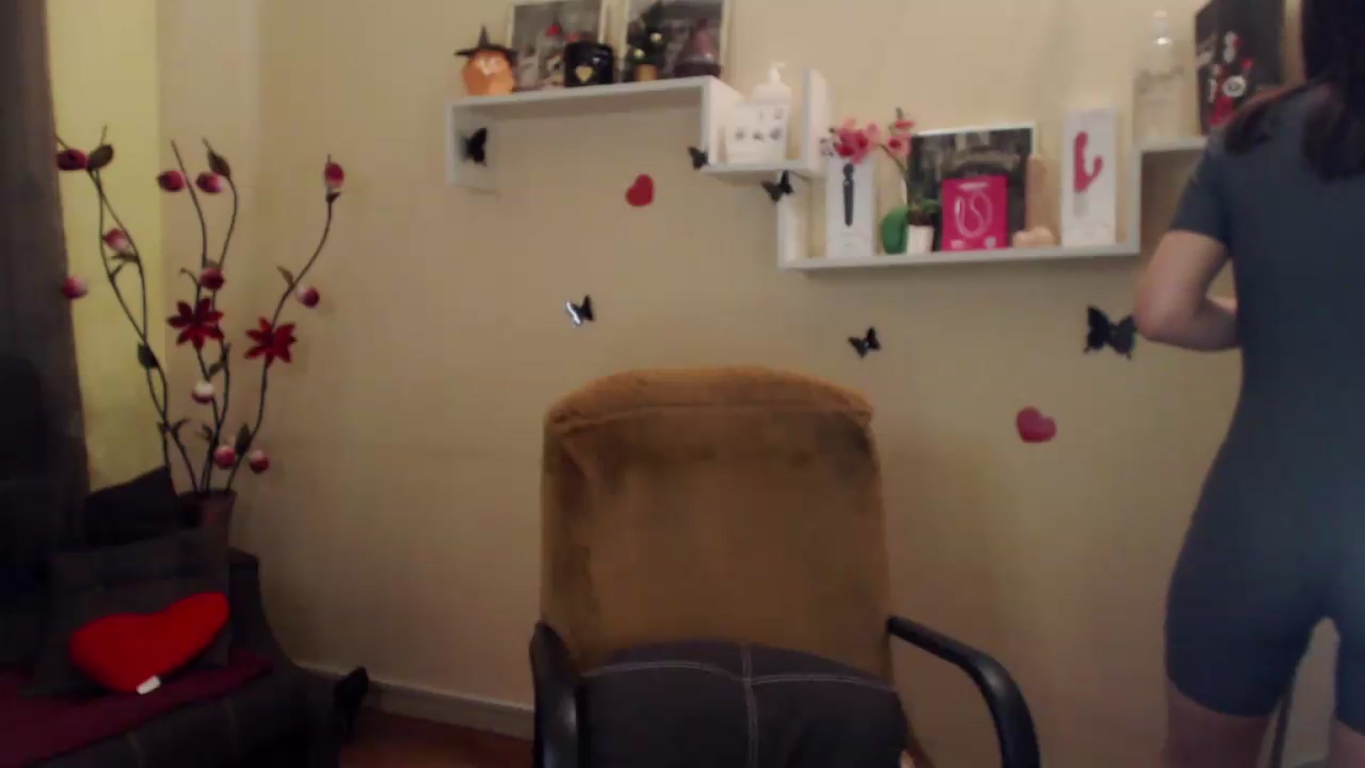 Gallery image thumbnail from MiaRoony's myfreecams stream on, 07/19/2026, 13:41 image 15 of 20