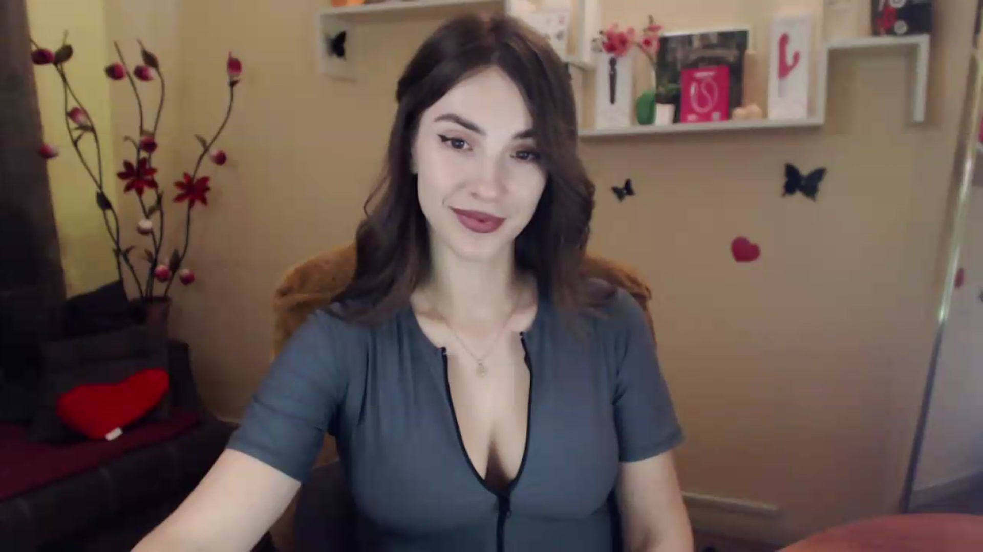 Gallery image thumbnail from MiaRoony's myfreecams stream on, 07/19/2026, 13:41 image 5 of 20