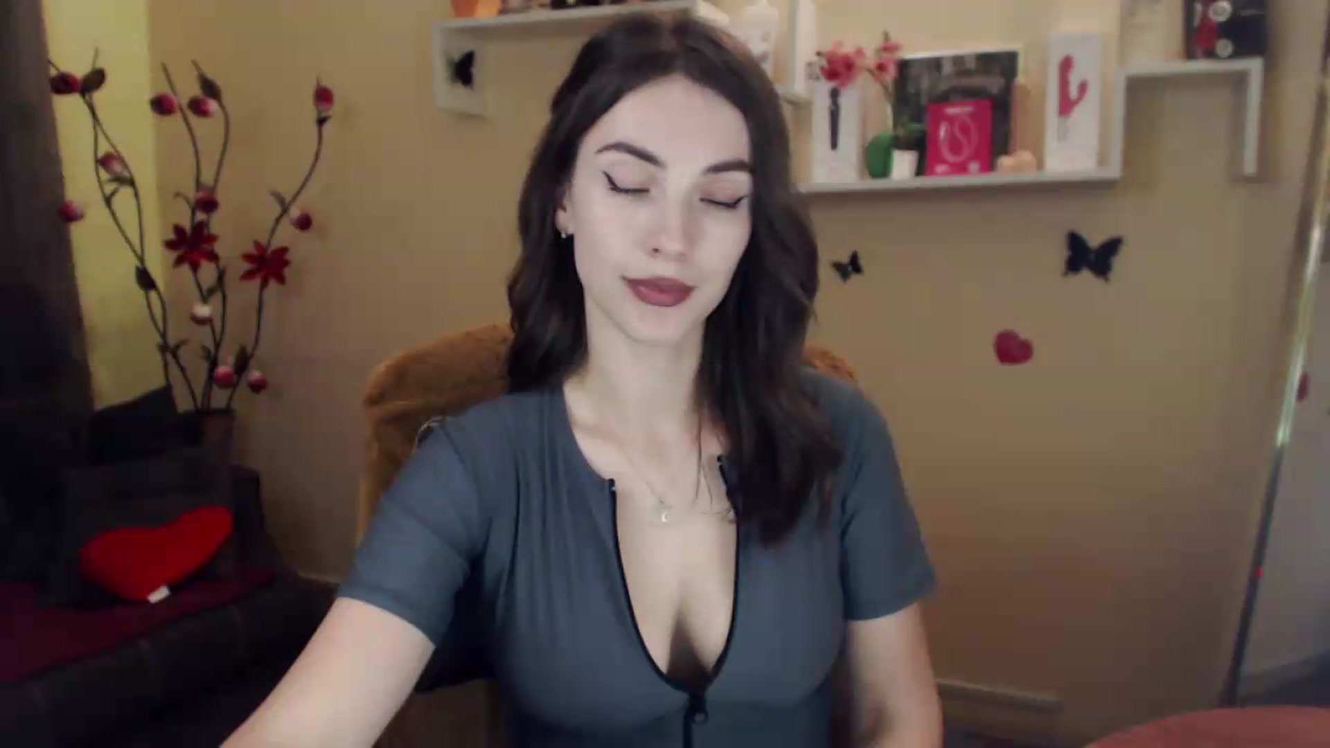 Gallery image thumbnail from MiaRoony's myfreecams stream on, 07/19/2026, 16:51 image 10 of 20