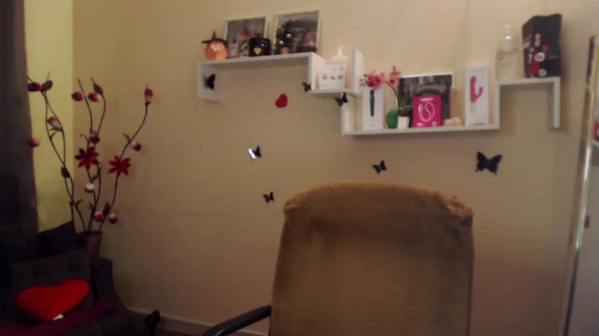 Gallery image thumbnail from MiaRoony's myfreecams stream on, 07/22/2026, 11:37 image 18 of 20