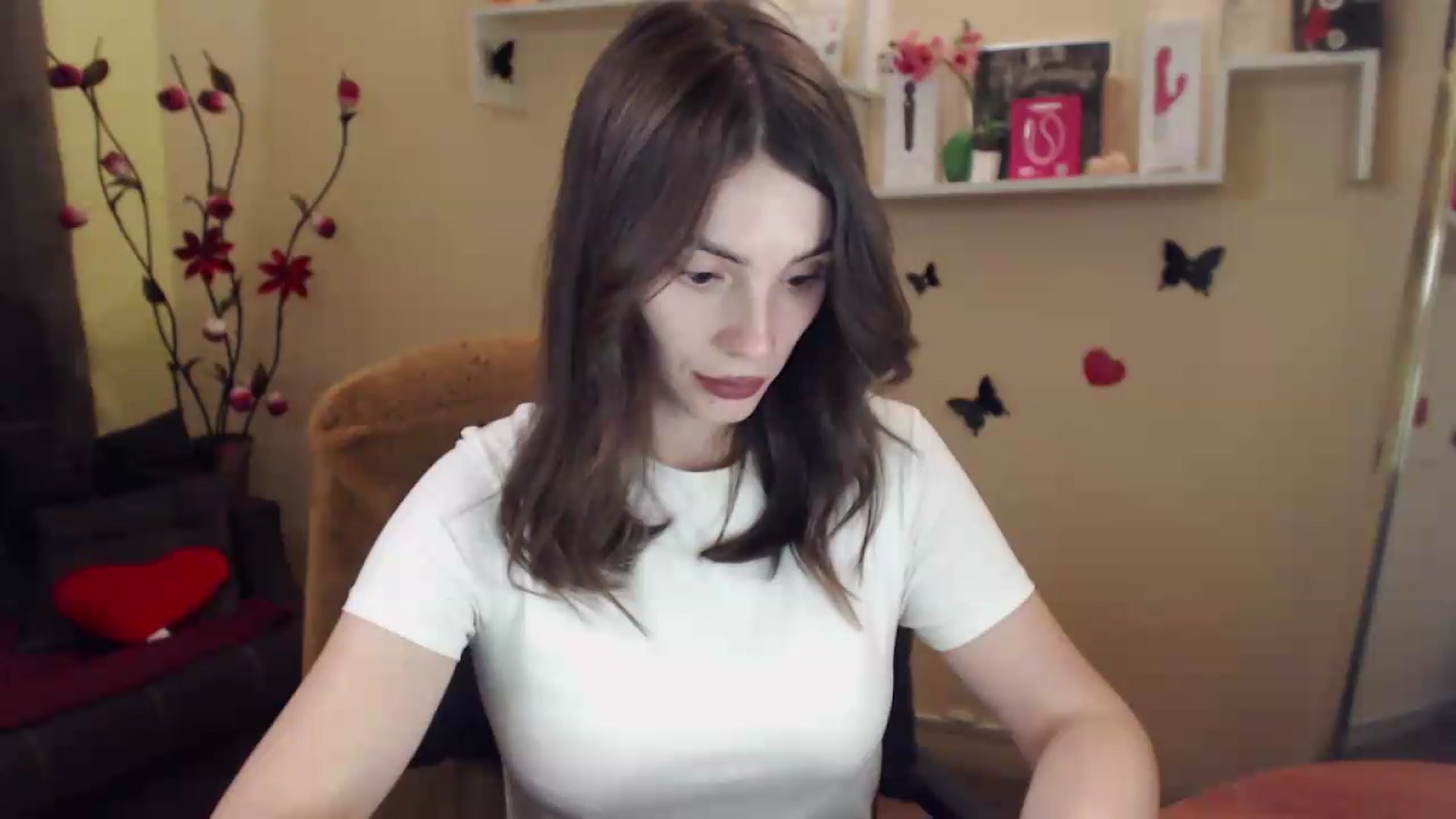 Gallery image thumbnail from MiaRoony's myfreecams stream on, 07/22/2026, 14:33 image 2 of 20