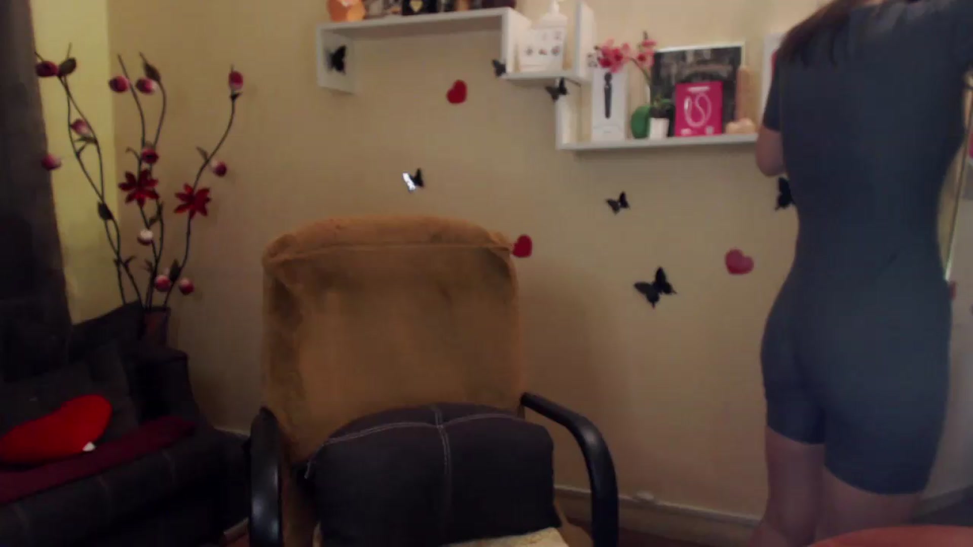 Gallery image thumbnail from MiaRoony's myfreecams stream on, 07/22/2026, 16:42 image 14 of 20