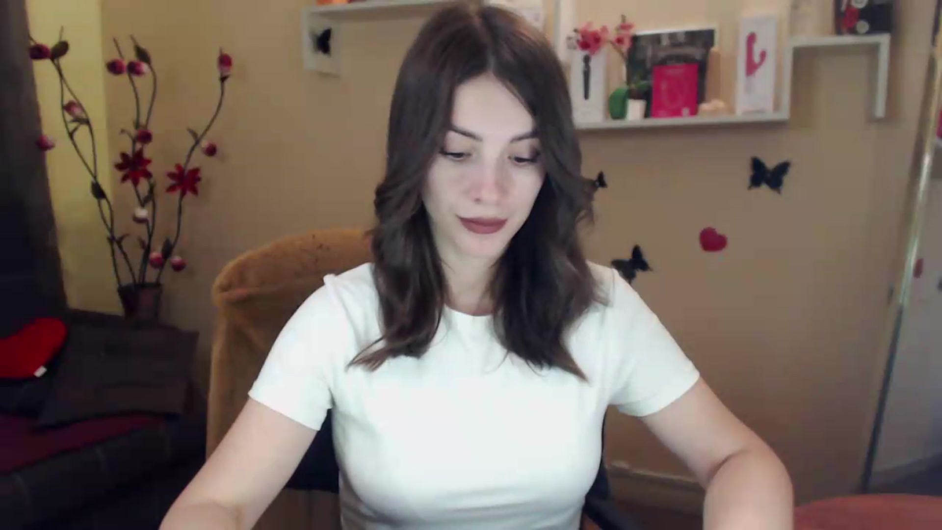Gallery image thumbnail from MiaRoony's myfreecams stream on, 07/27/2026, 08:19 image 14 of 20