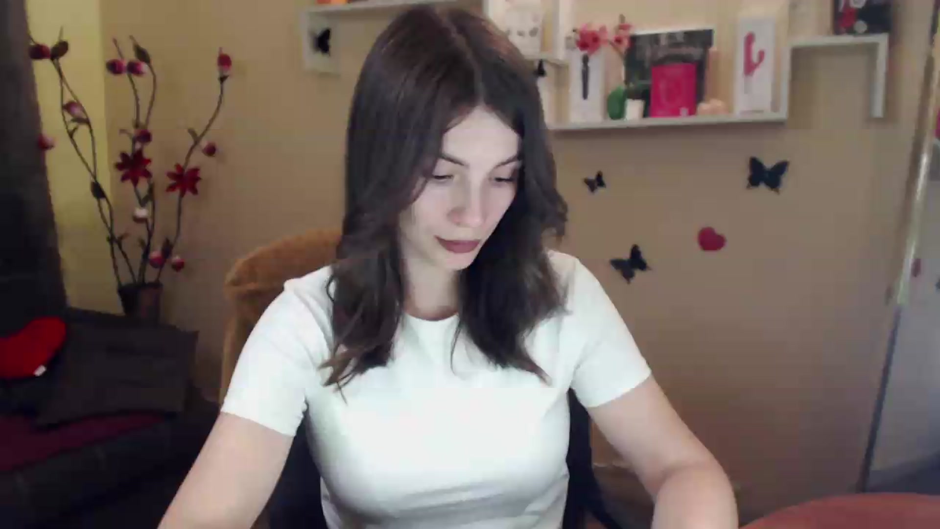 Gallery image thumbnail from MiaRoony's myfreecams stream on, 07/27/2026, 08:19 image 7 of 20