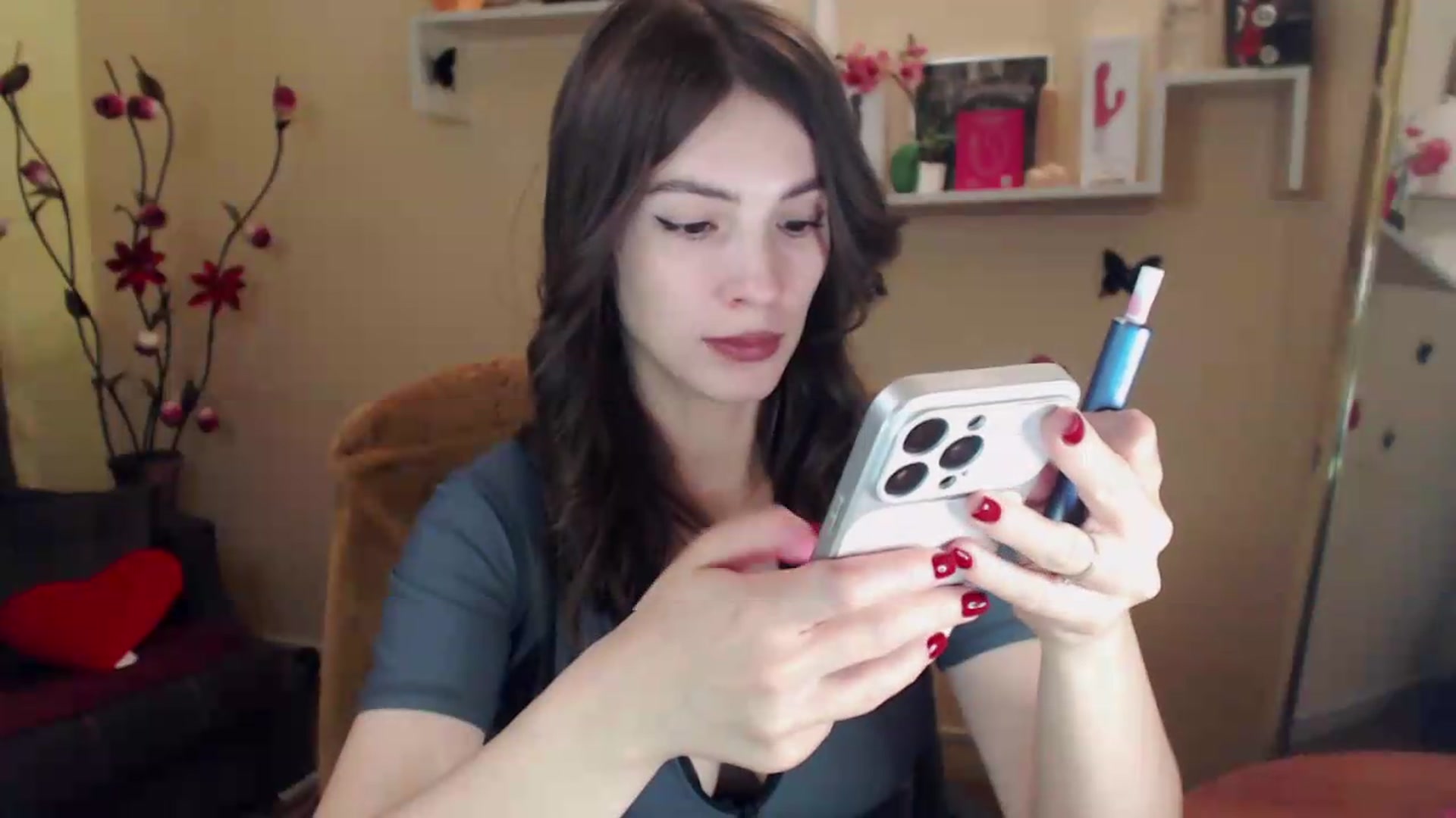 Gallery image thumbnail from MiaRoony's myfreecams stream on, 07/28/2026, 15:39 image 2 of 20