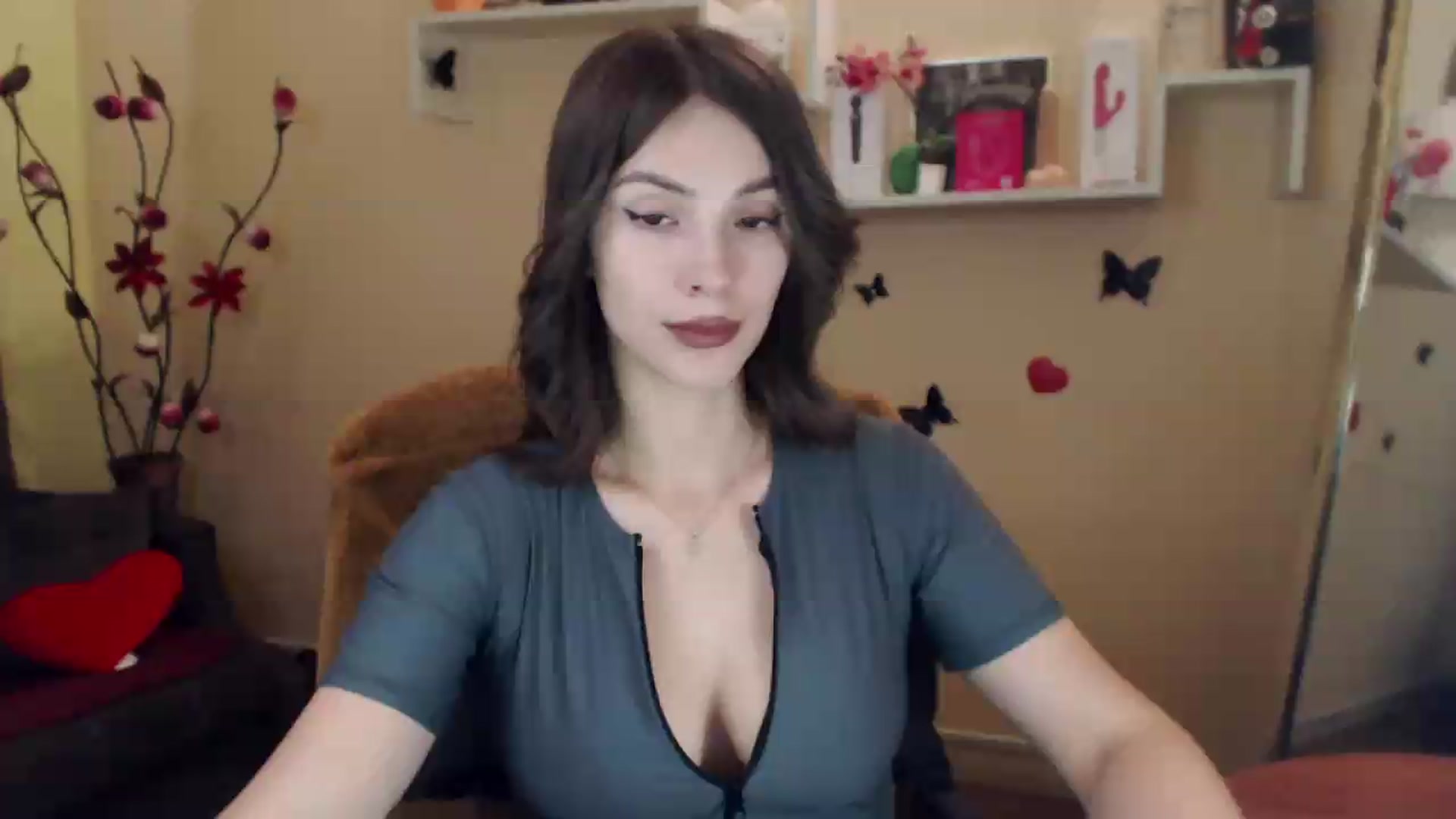 Gallery image thumbnail from MiaRoony's myfreecams stream on, 07/28/2026, 15:39 image 6 of 20