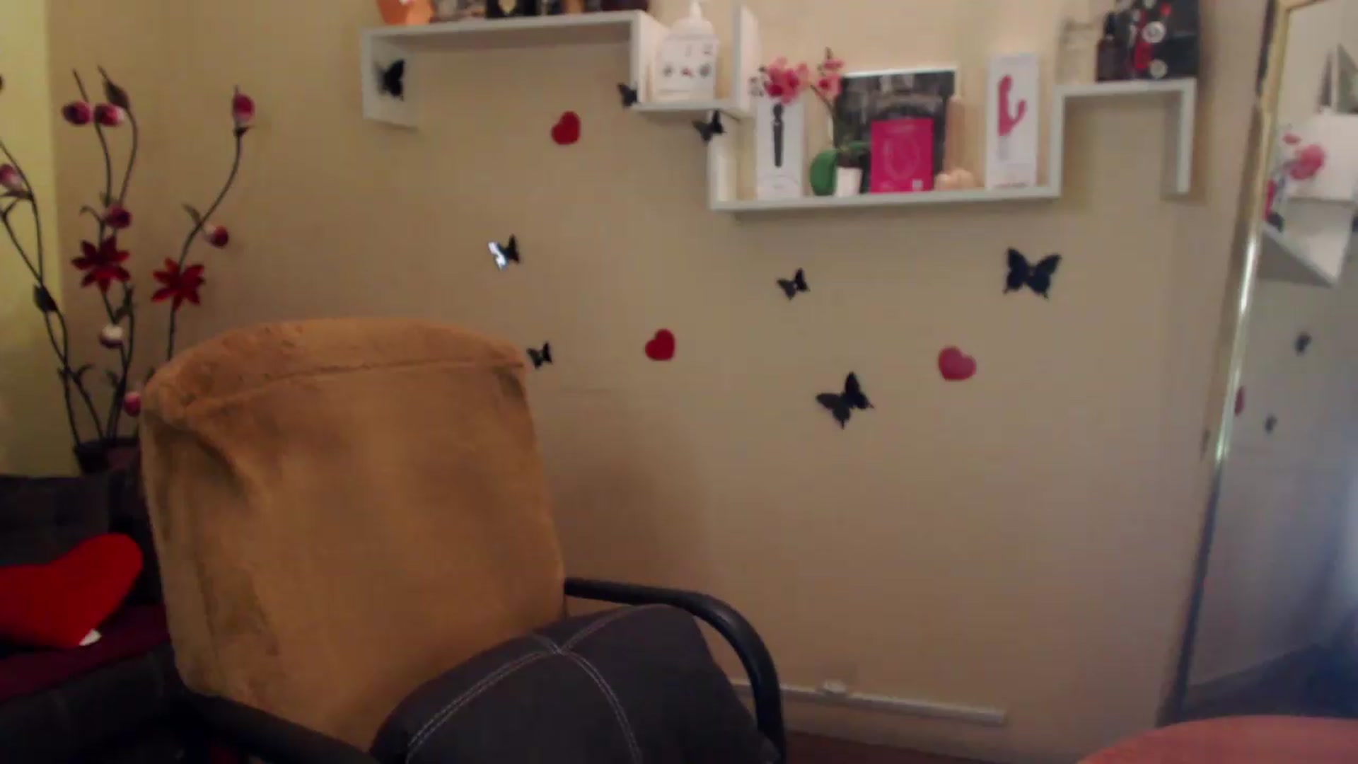 Gallery image thumbnail from MiaRoony's myfreecams stream on, 07/29/2026, 06:49 image 17 of 20