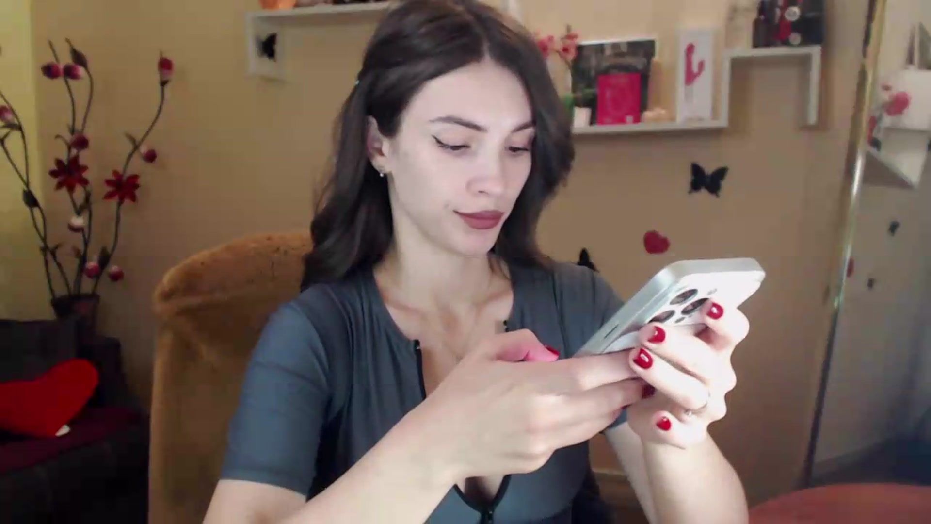 Gallery image thumbnail from MiaRoony's myfreecams stream on, 07/29/2026, 09:28 image 7 of 20