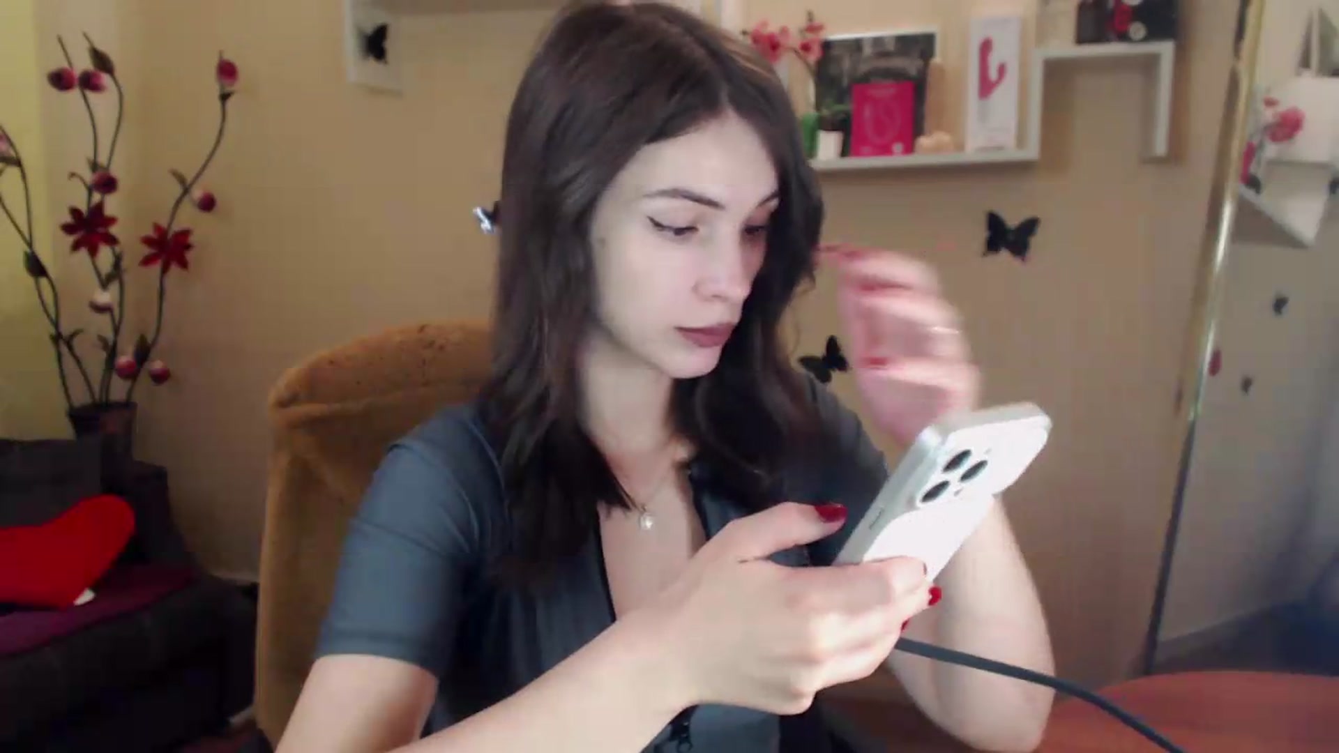 Gallery image thumbnail from MiaRoony's myfreecams stream on, 07/29/2026, 10:57 image 11 of 20