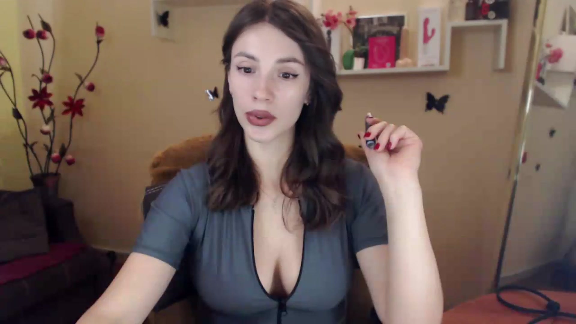 Gallery image thumbnail from MiaRoony's myfreecams stream on, 08/01/2026, 12:55 image 2 of 20