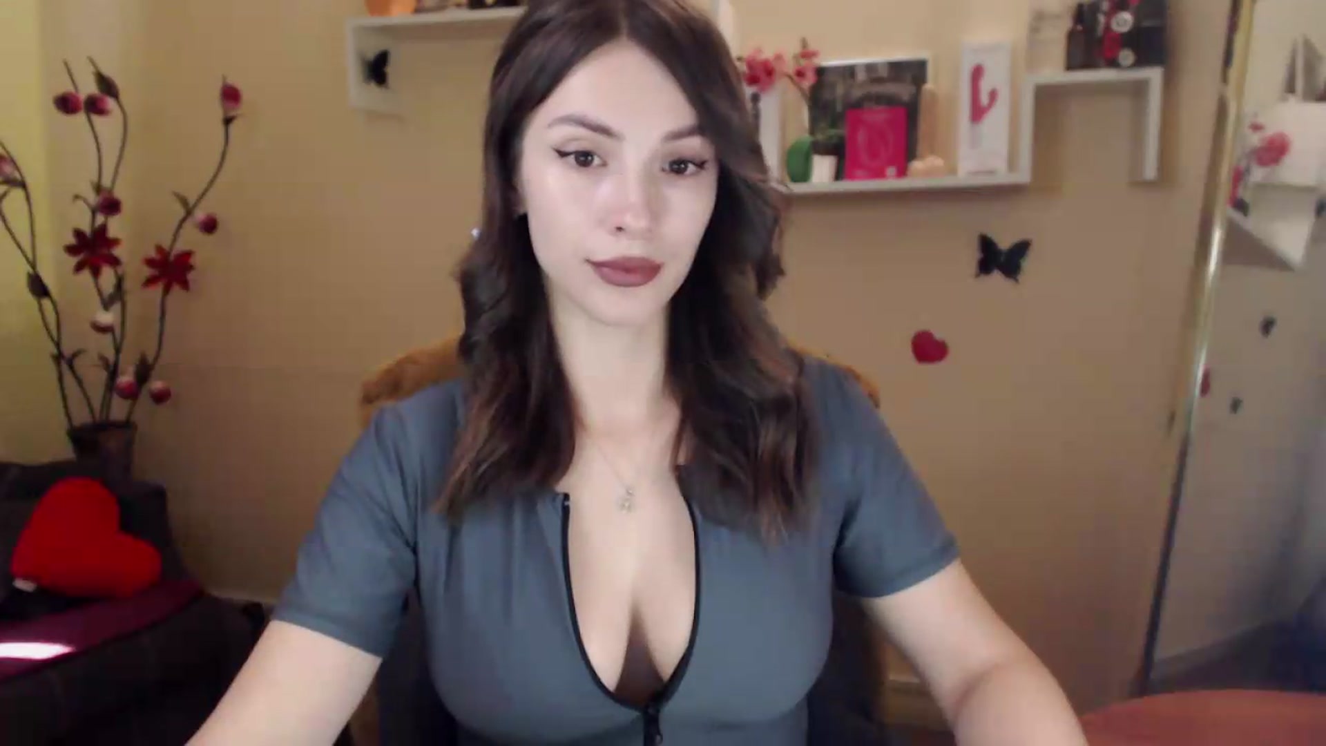 Gallery image thumbnail from MiaRoony's myfreecams stream on, 08/04/2026, 11:19 image 8 of 20