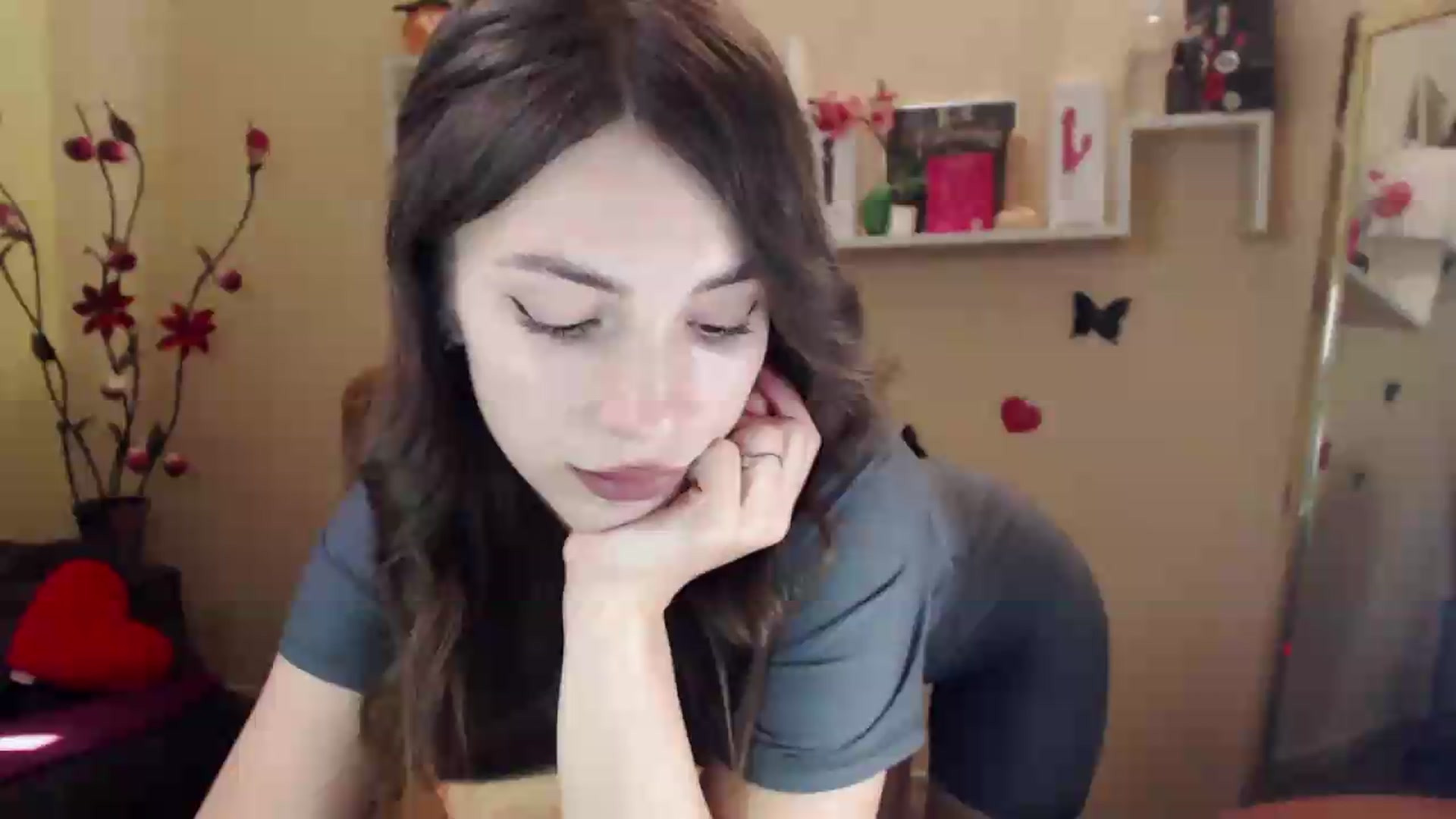 Gallery image thumbnail from MiaRoony's myfreecams stream on, 08/04/2026, 11:19 image 5 of 20
